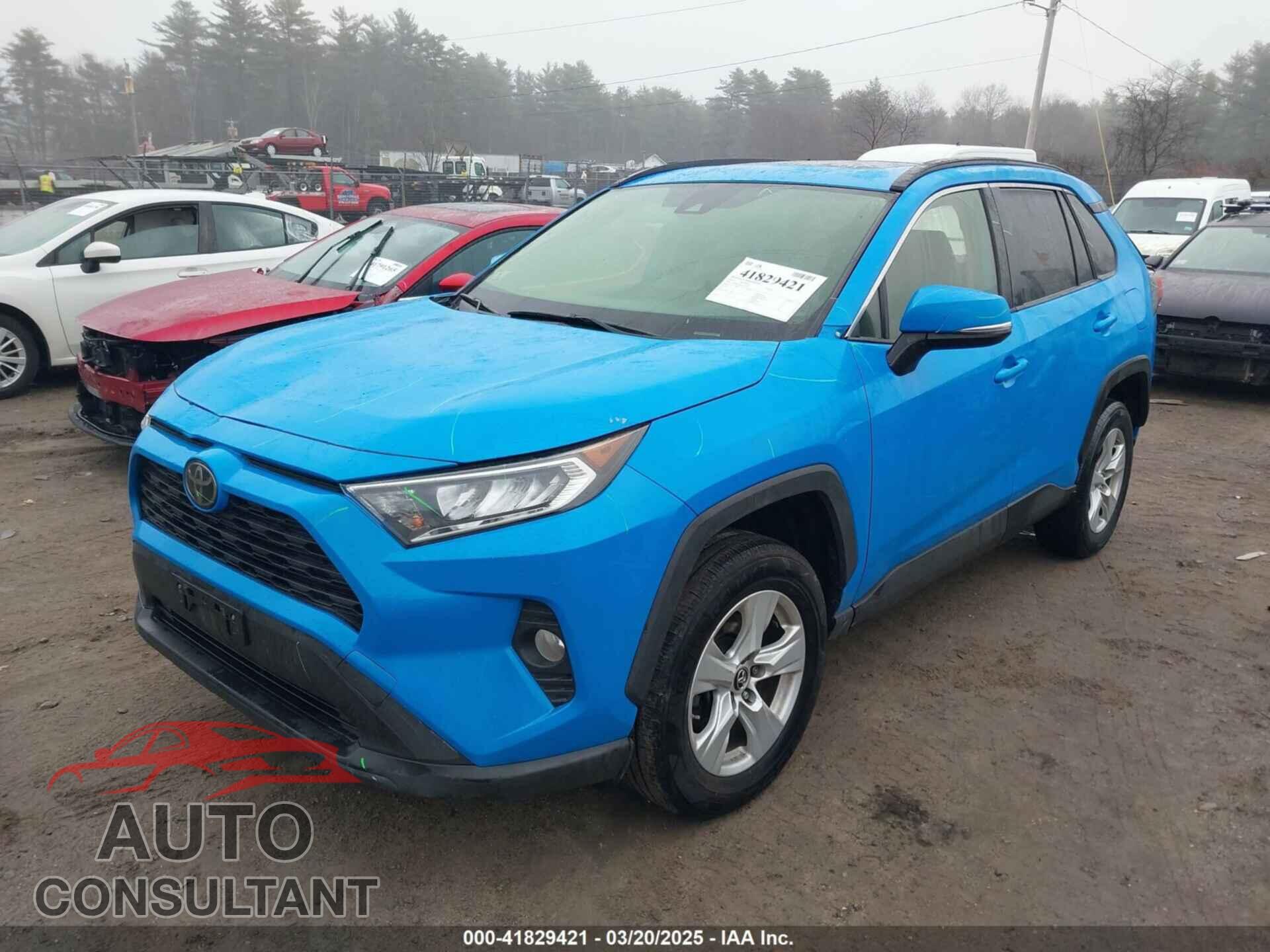 TOYOTA RAV4 2019 - JTMP1RFV0KD031165