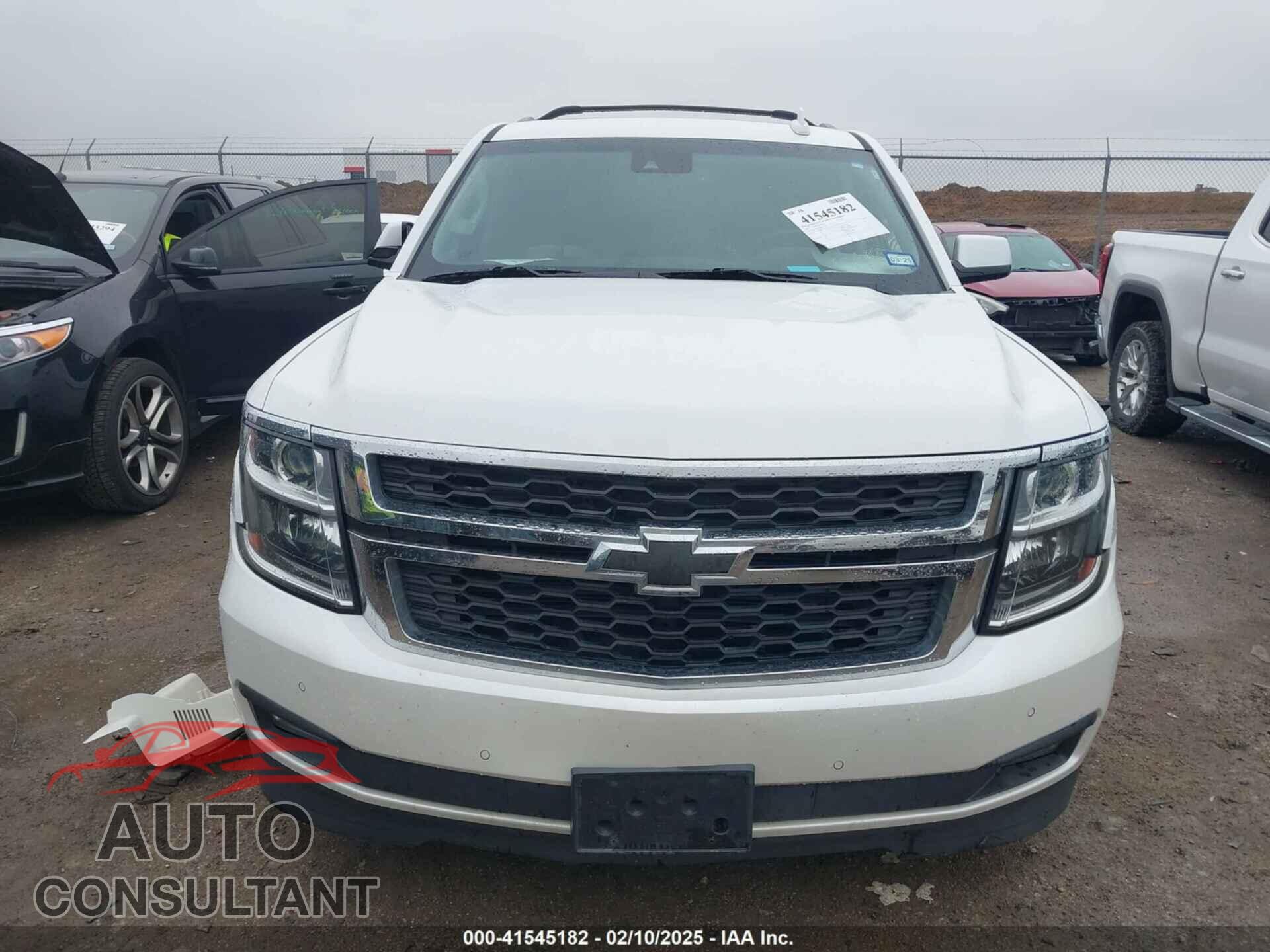 CHEVROLET TAHOE 2017 - 1GNSCBKC8HR331796