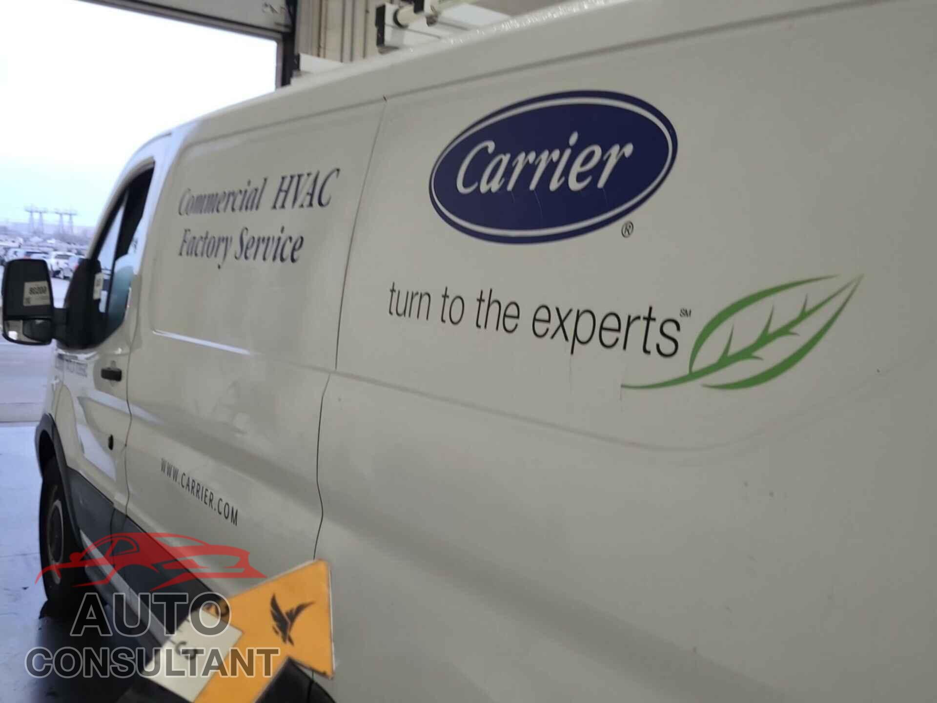 FORD TRANSIT 2015 - 1FTNR1YM9FKB32941