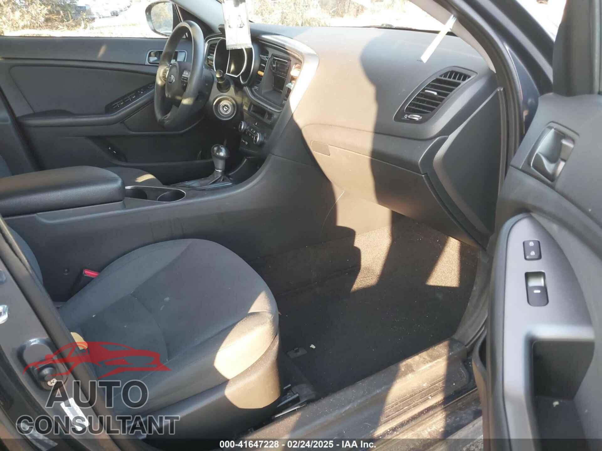 KIA OPTIMA 2015 - KNAGM4A71F5594306