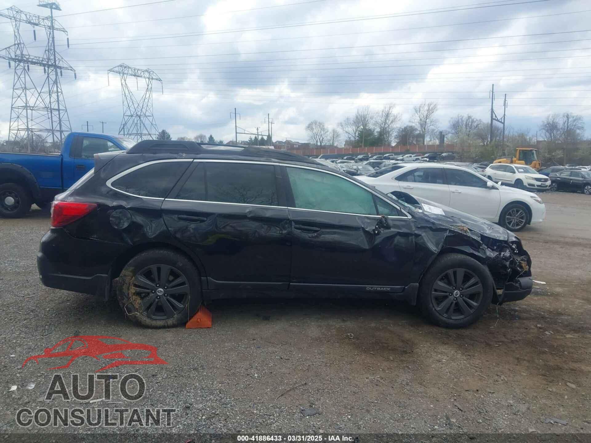 SUBARU OUTBACK 2018 - 4S4BSAKC8J3204718