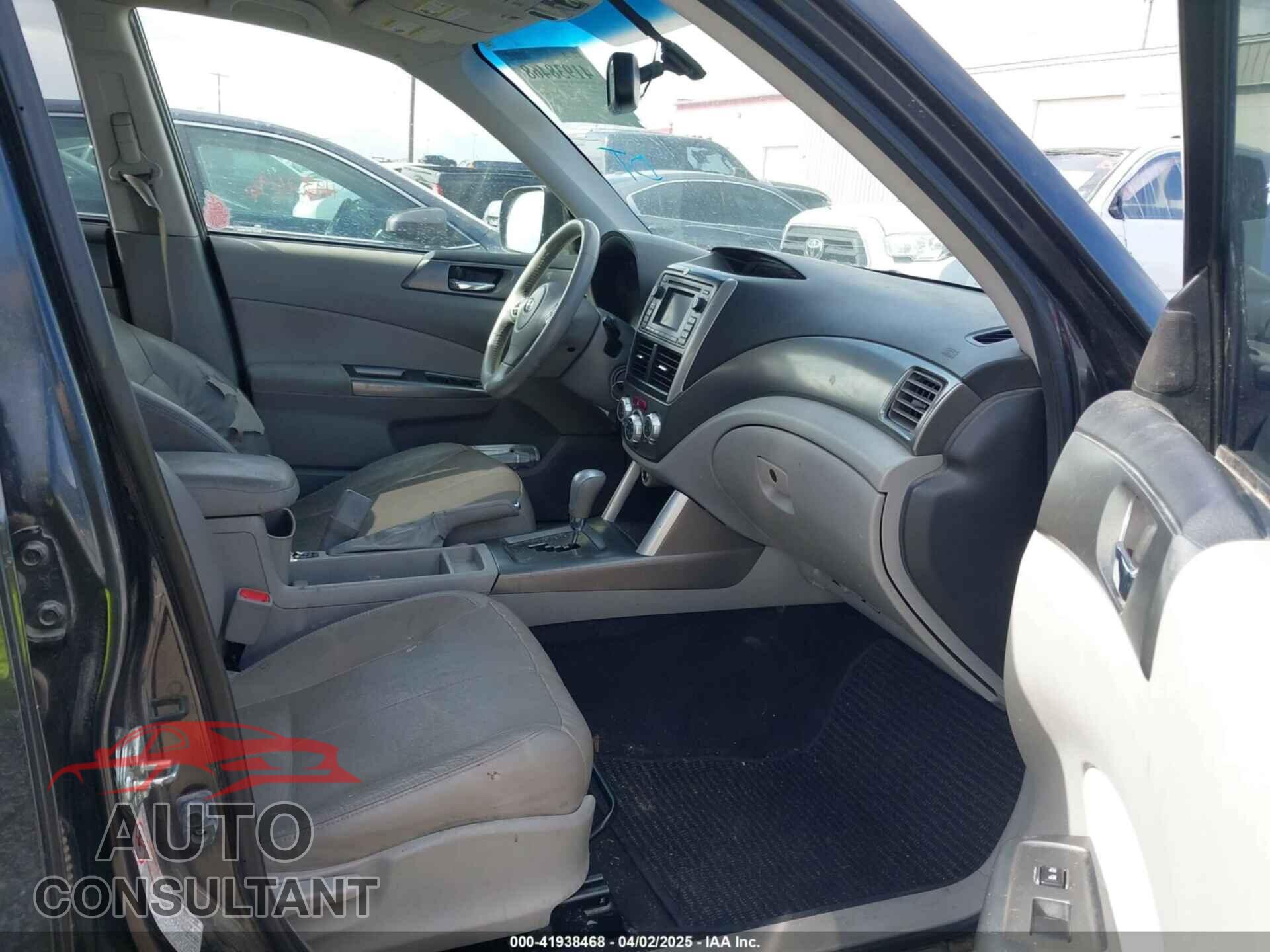 SUBARU FORESTER 2011 - JF2SHAEC5BH734388