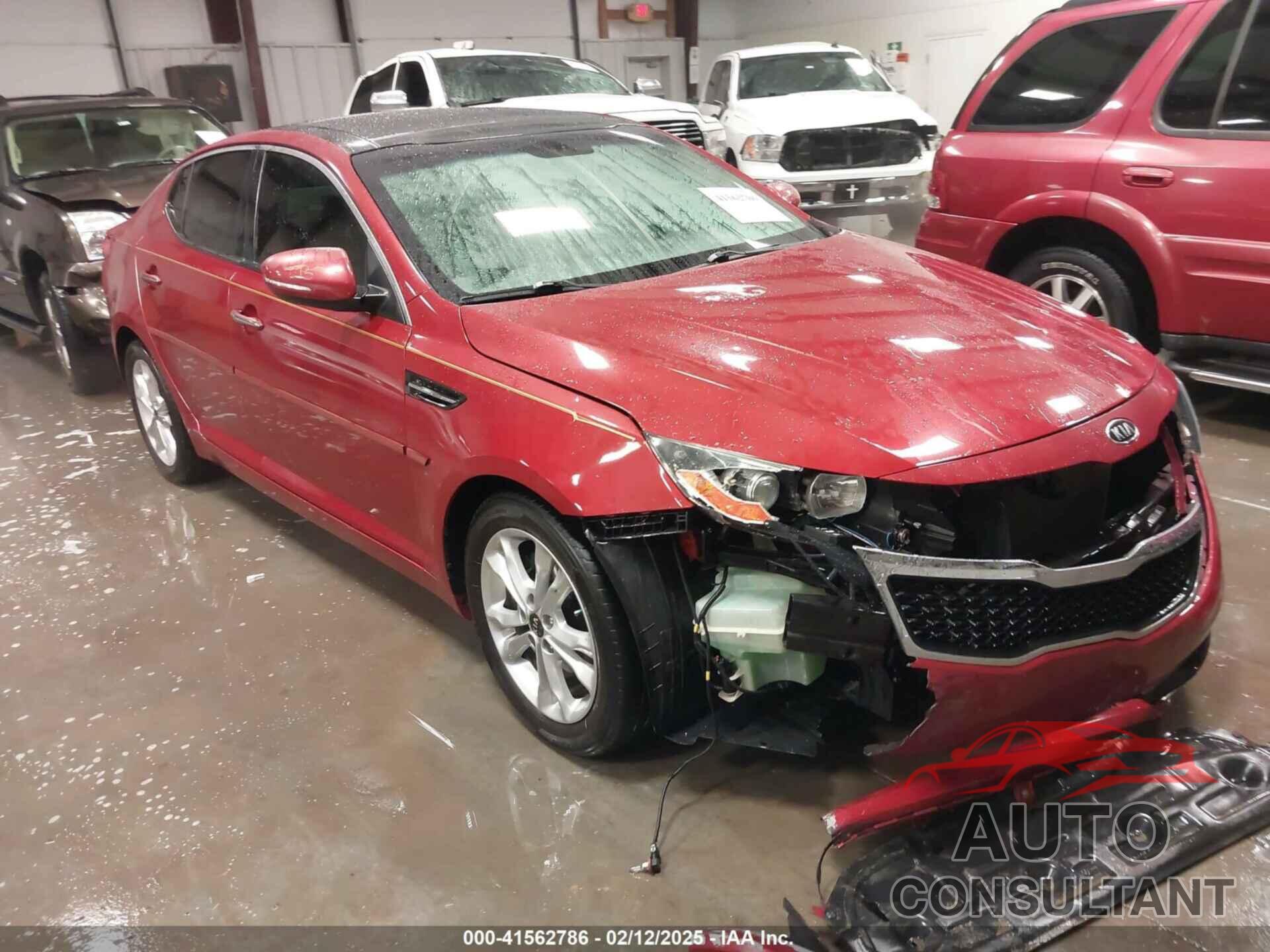 KIA OPTIMA 2011 - KNAGN4A72B5146647