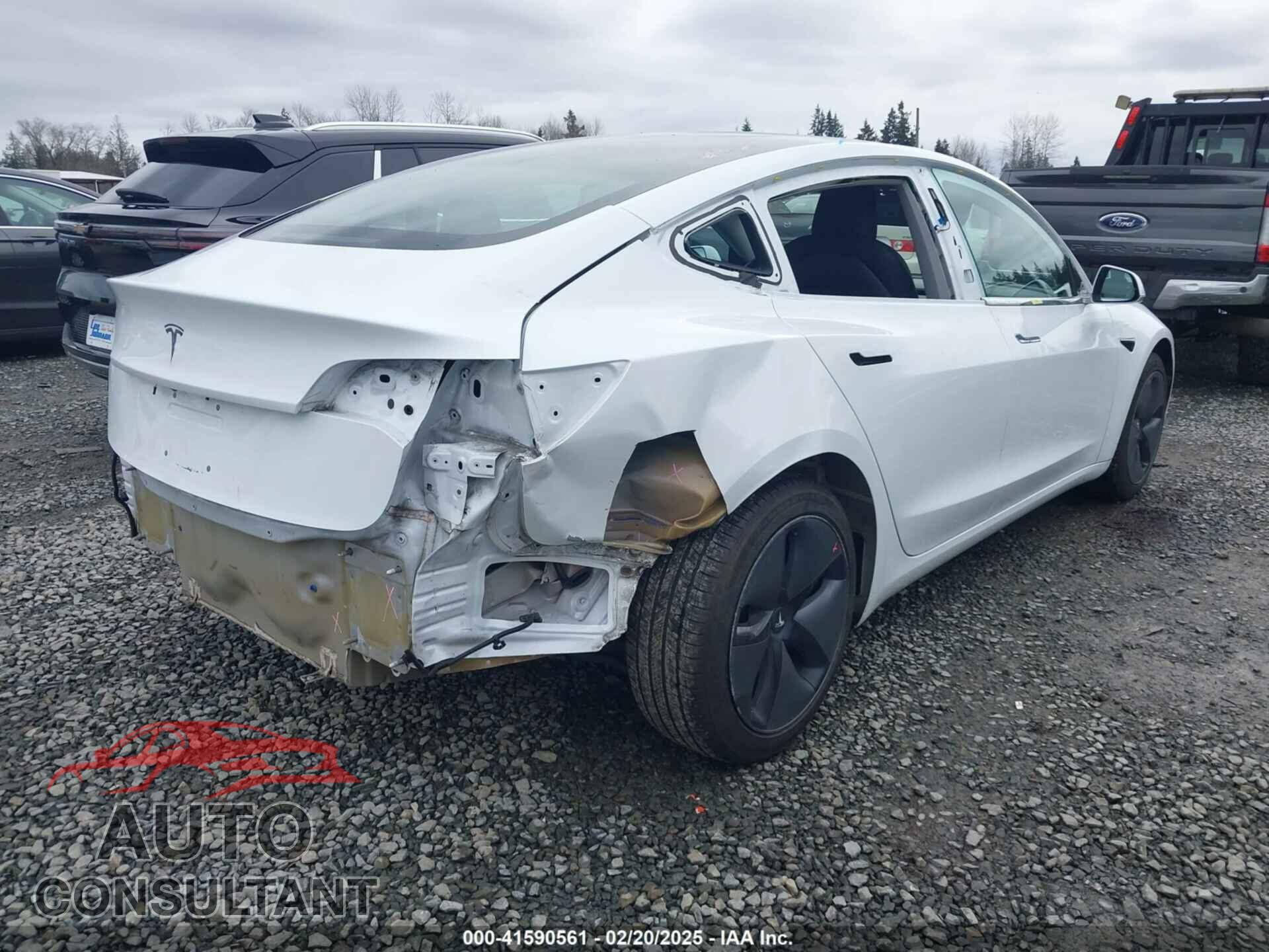 TESLA MODEL 3 2018 - 5YJ3E1EAXJF098706