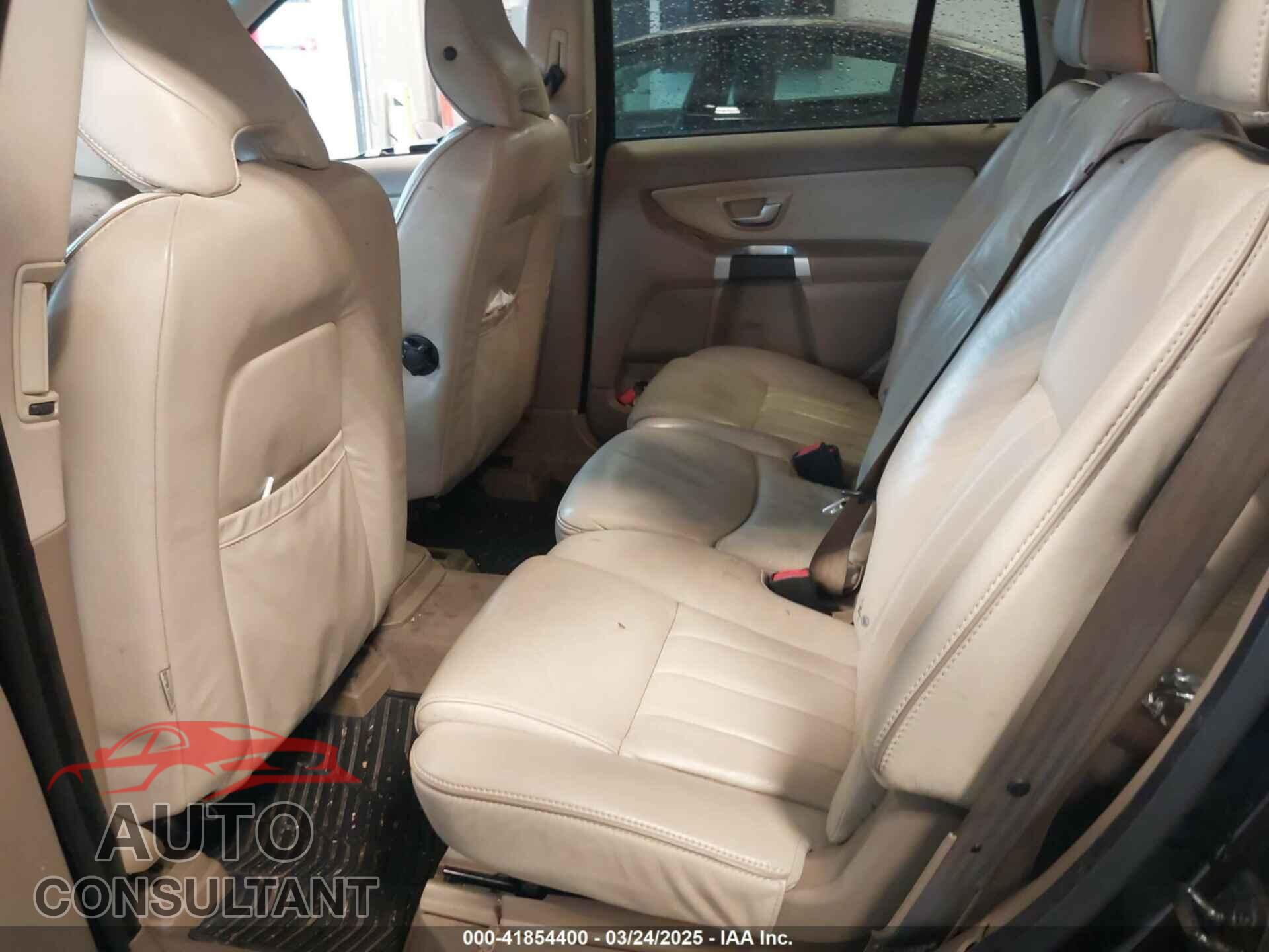 VOLVO XC90 2013 - YV4952CZ8D1635799