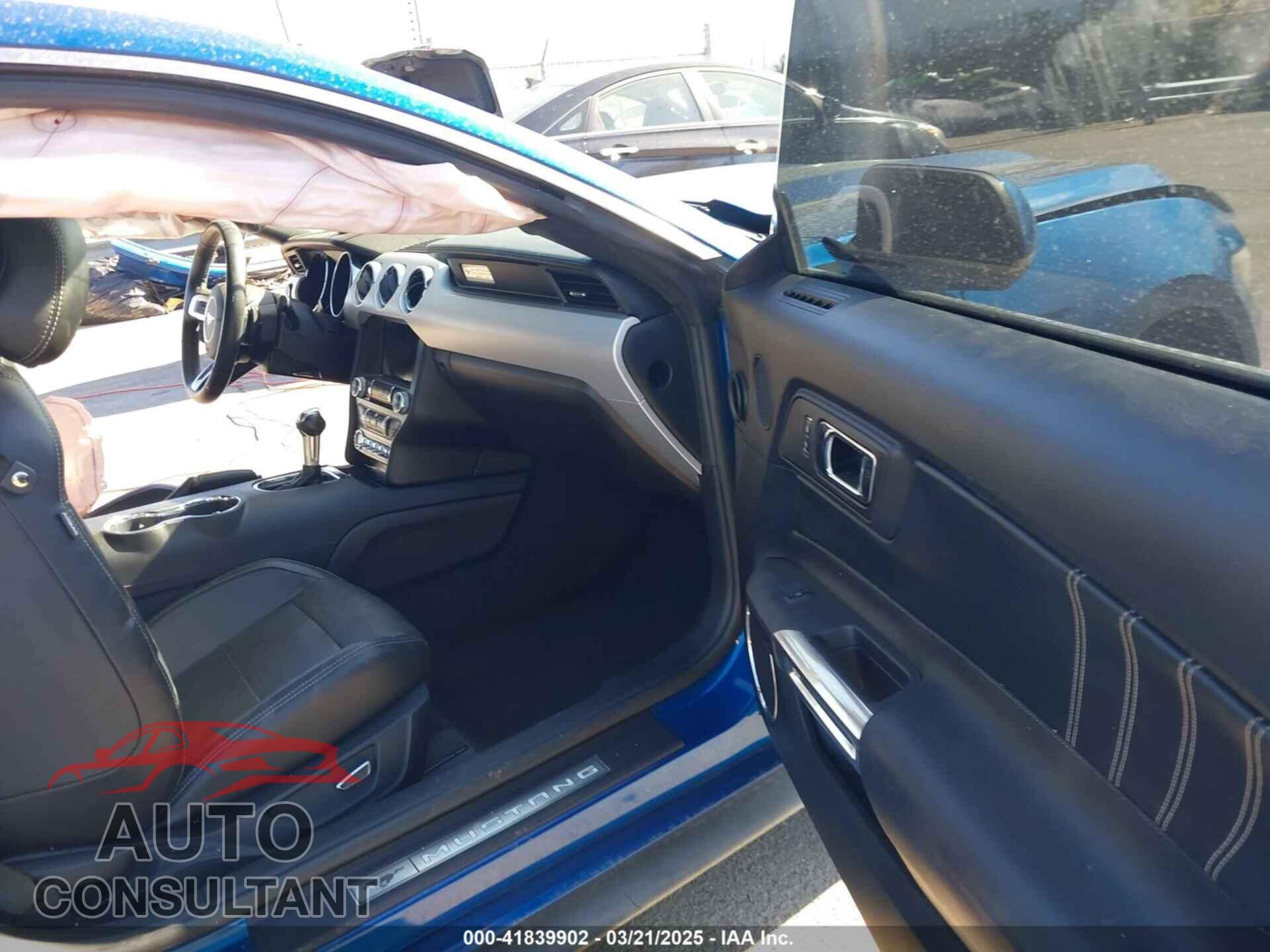 FORD MUSTANG 2017 - 1FA6P8TH9H5236608