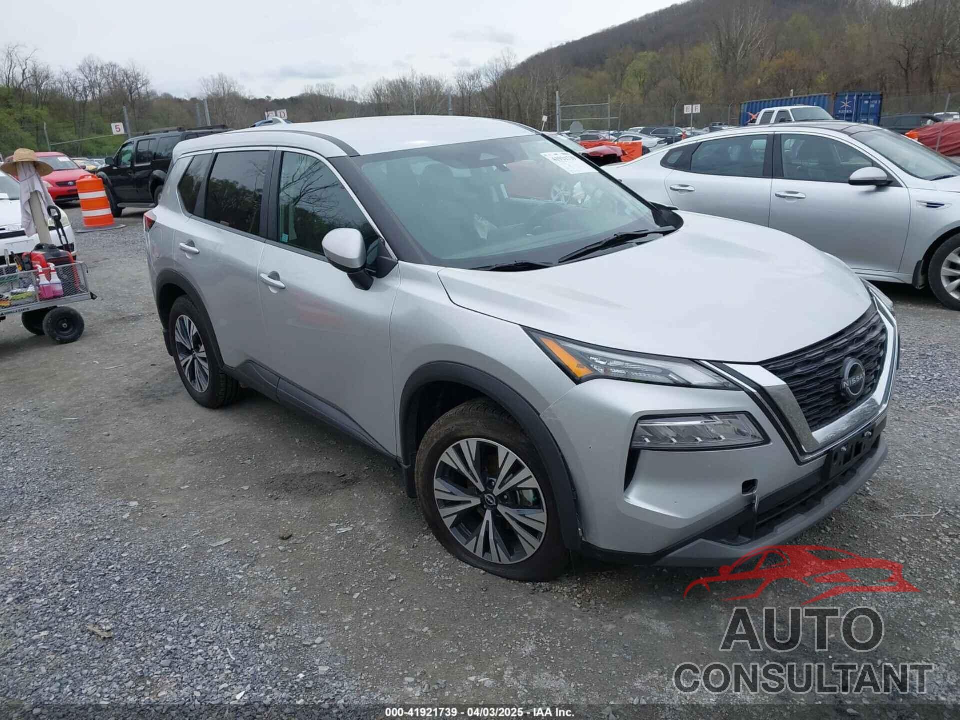 NISSAN ROGUE 2022 - 5N1BT3BA2NC681562