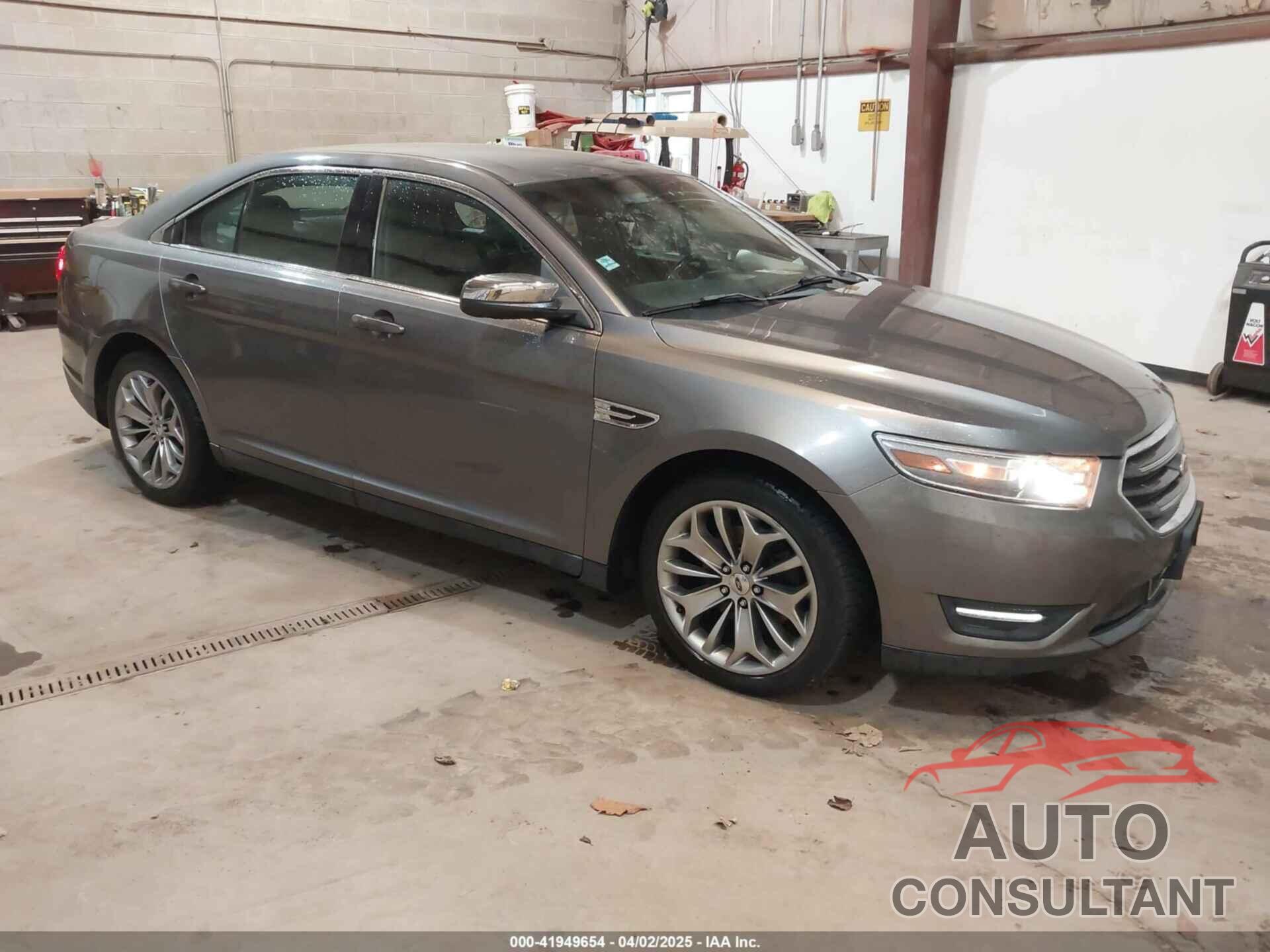 FORD TAURUS 2013 - 1FAHP2F8XDG103923