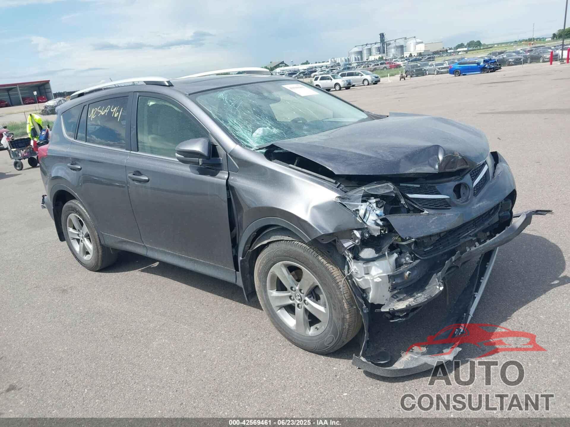 TOYOTA RAV4 2015 - JTMRFREV4FJ041507