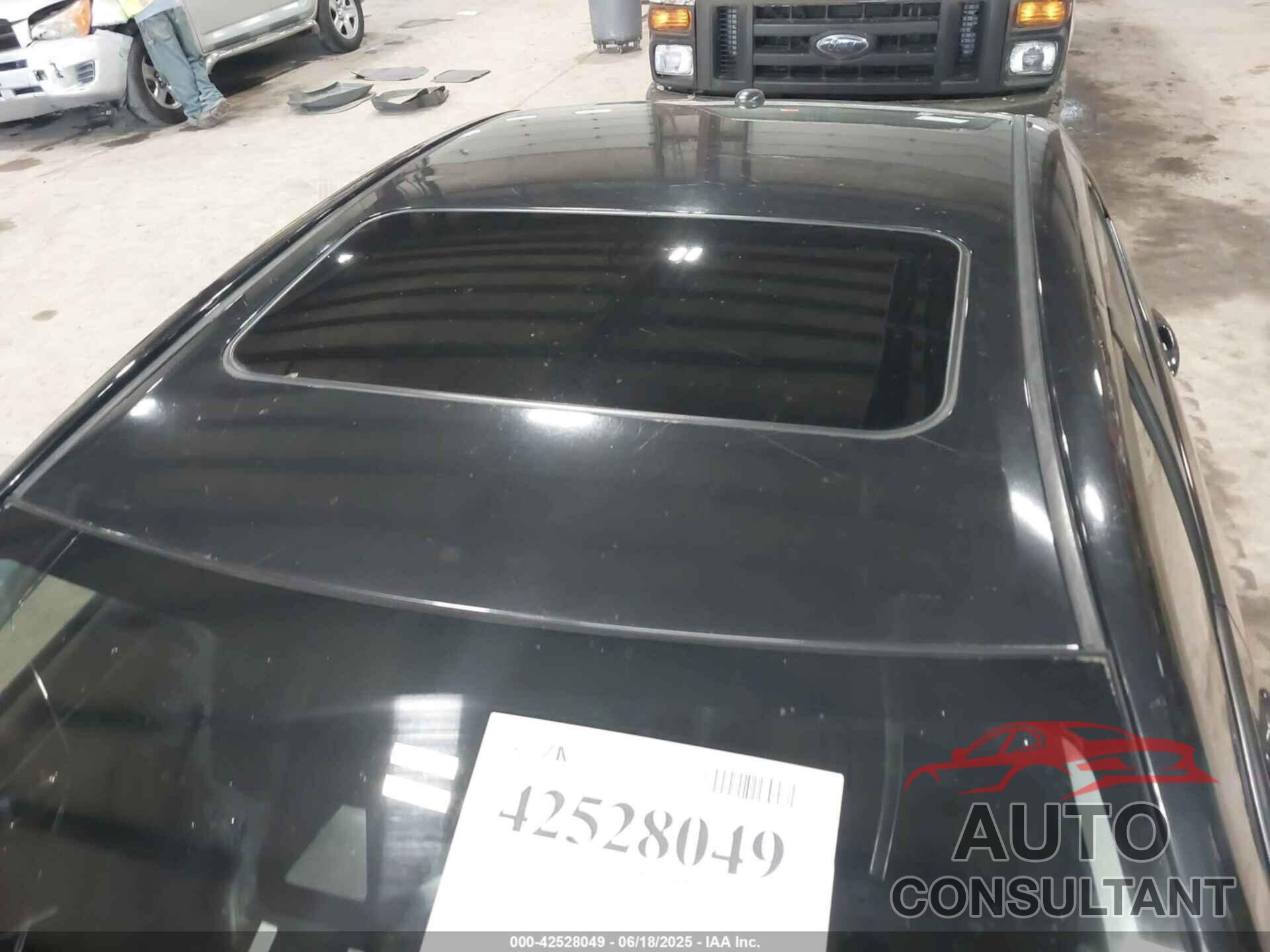 TOYOTA COROLLA 2017 - 2T1BURHE3HC782085