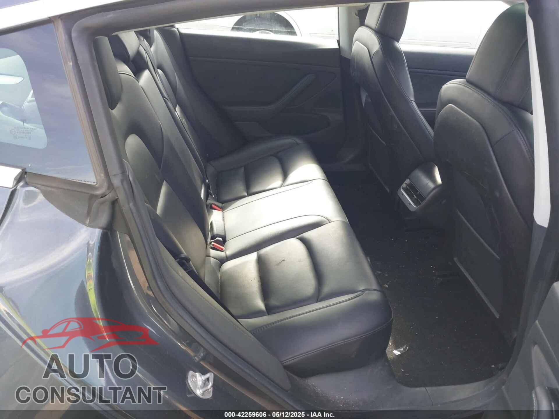 TESLA MODEL 3 2019 - 5YJ3E1EA0KF464223