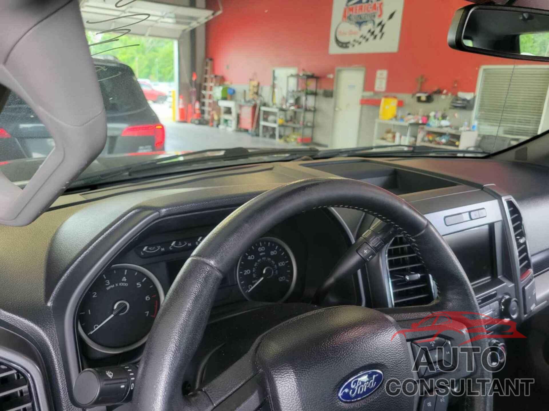 FORD F150 2018 - 1FTEW1E57JKC69049