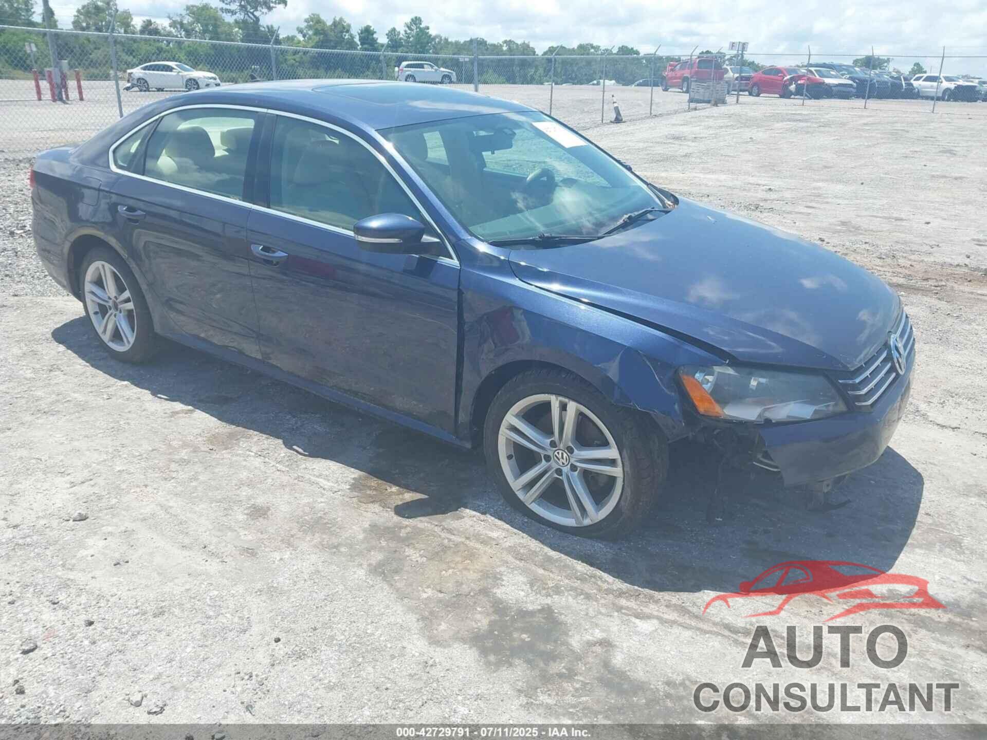 VOLKSWAGEN PASSAT 2015 - 1VWBV7A38FC018584