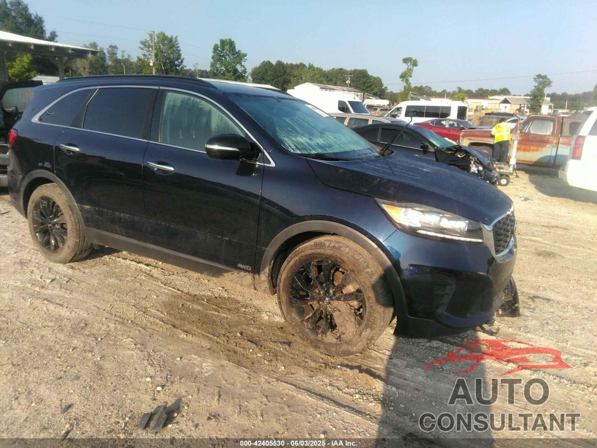 KIA SORENTO 2019 - 5XYPGDA50KG607900