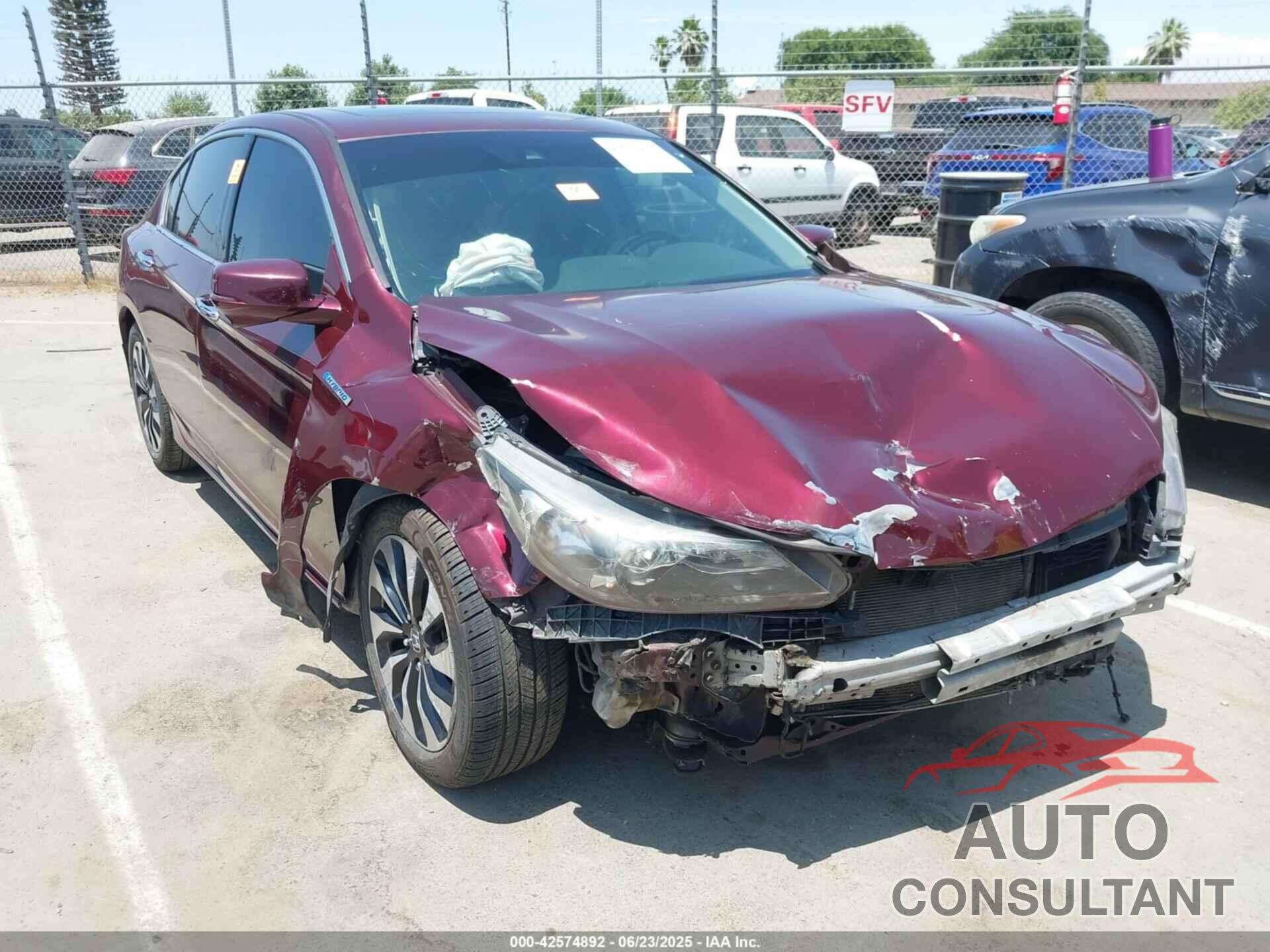 HONDA ACCORD HYBRID 2014 - 1HGCR6F59EA006617