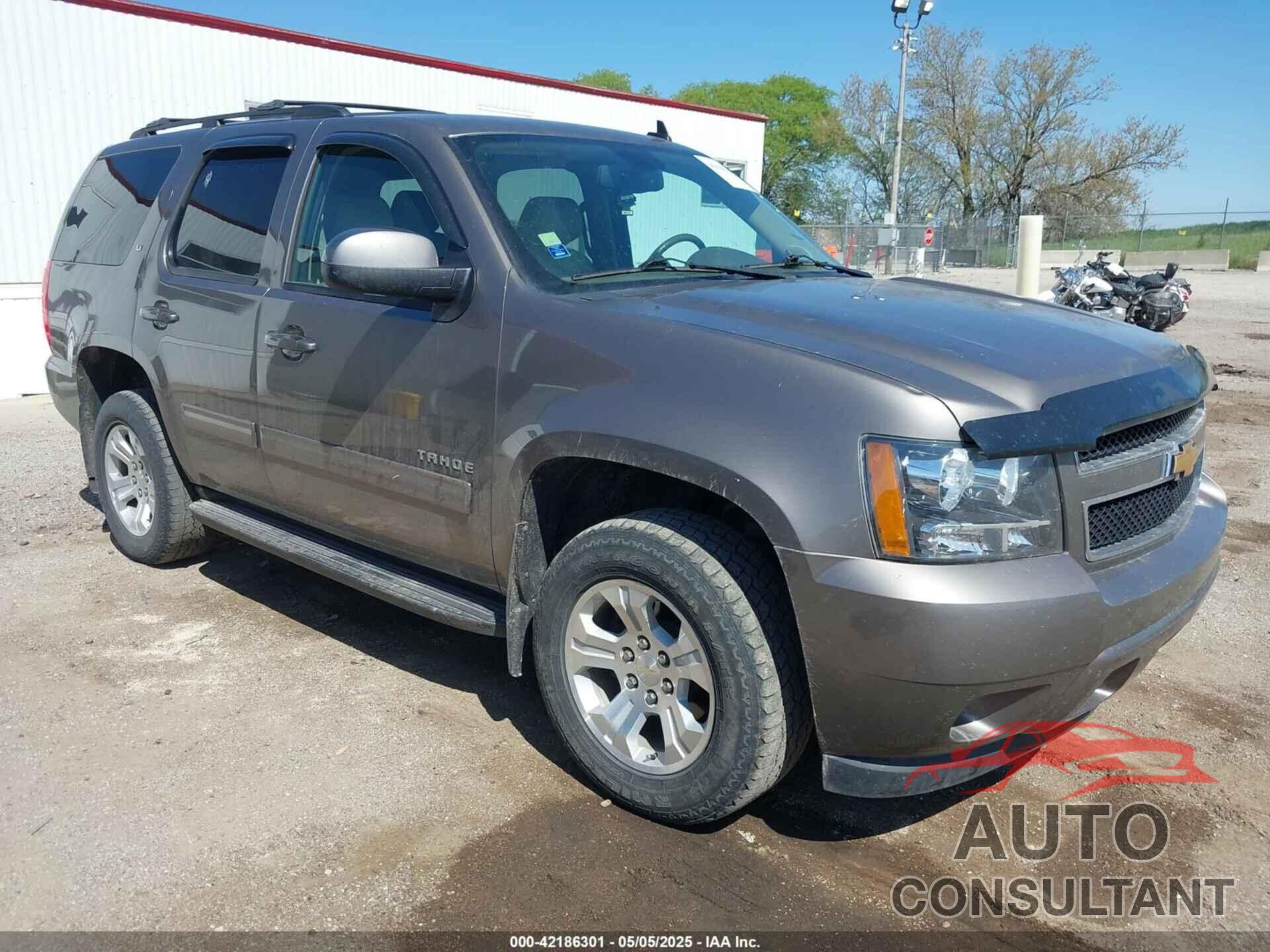 CHEVROLET TAHOE 2013 - 1GNSKBE00DR230055