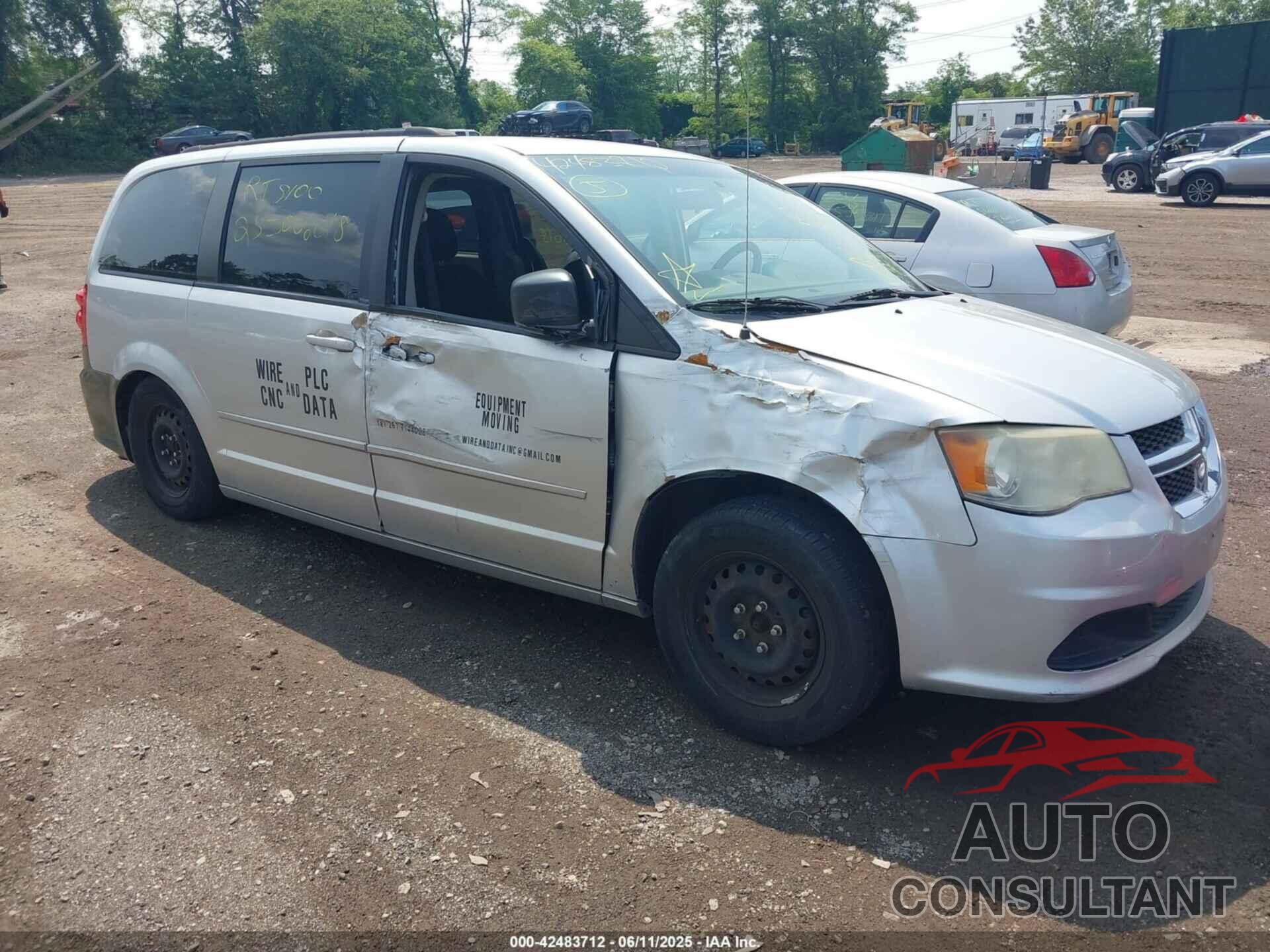 DODGE GRAND CARAVAN 2011 - 2D4RN4DG5BR694087