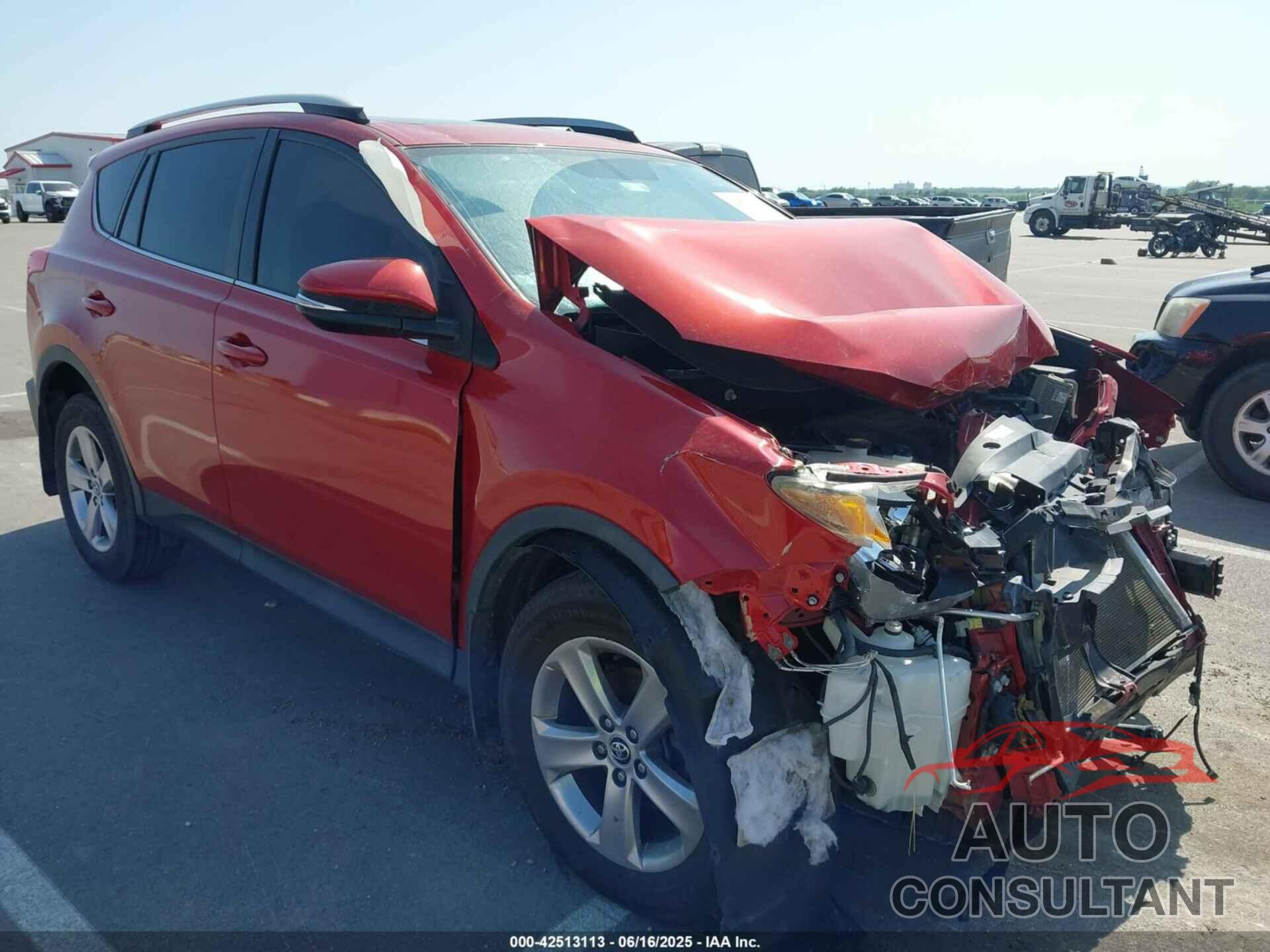 TOYOTA RAV4 2015 - 2T3RFREV6FW232427