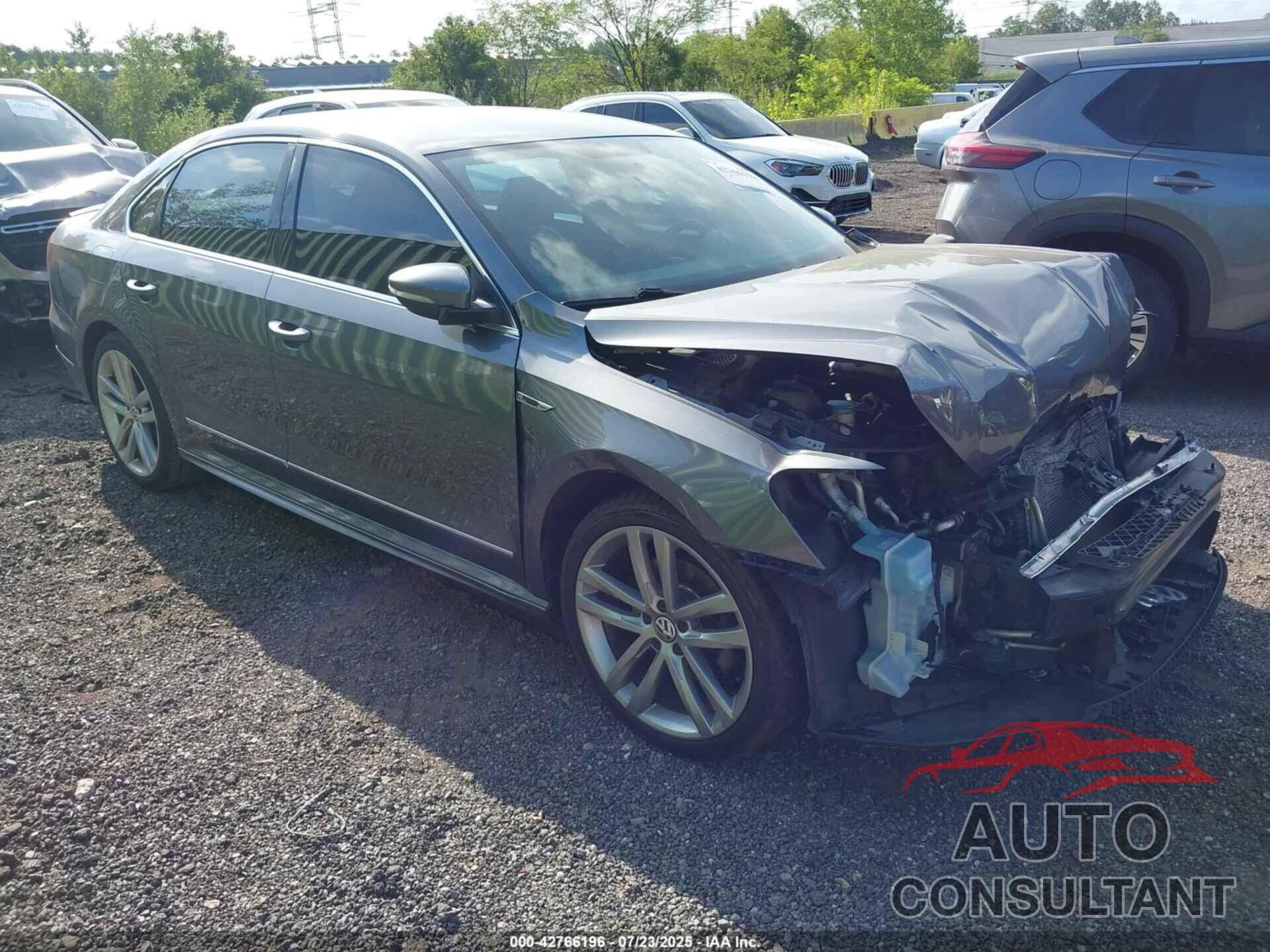 VOLKSWAGEN PASSAT 2017 - 1VWDT7A31HC074951