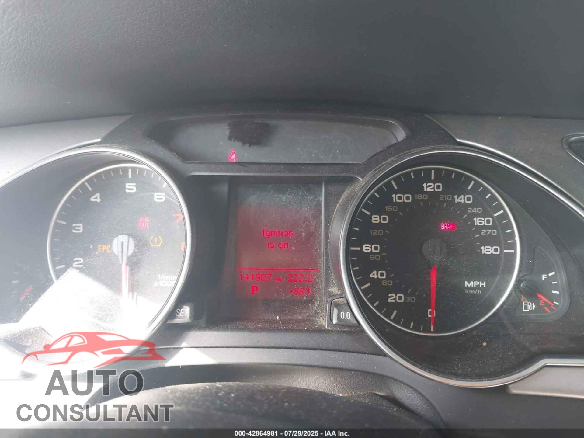AUDI A5 2010 - WAULFAFR3AA008321