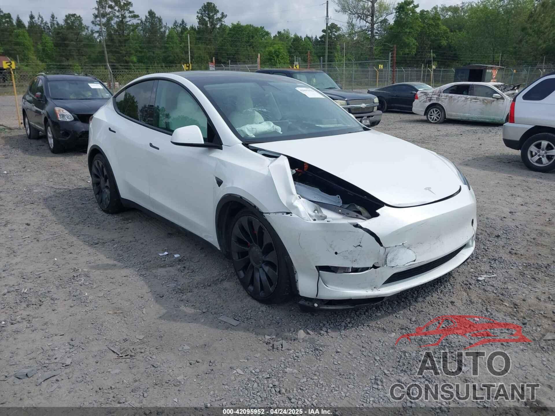 TESLA MODEL Y 2022 - 7SAYGDEF5NF373078