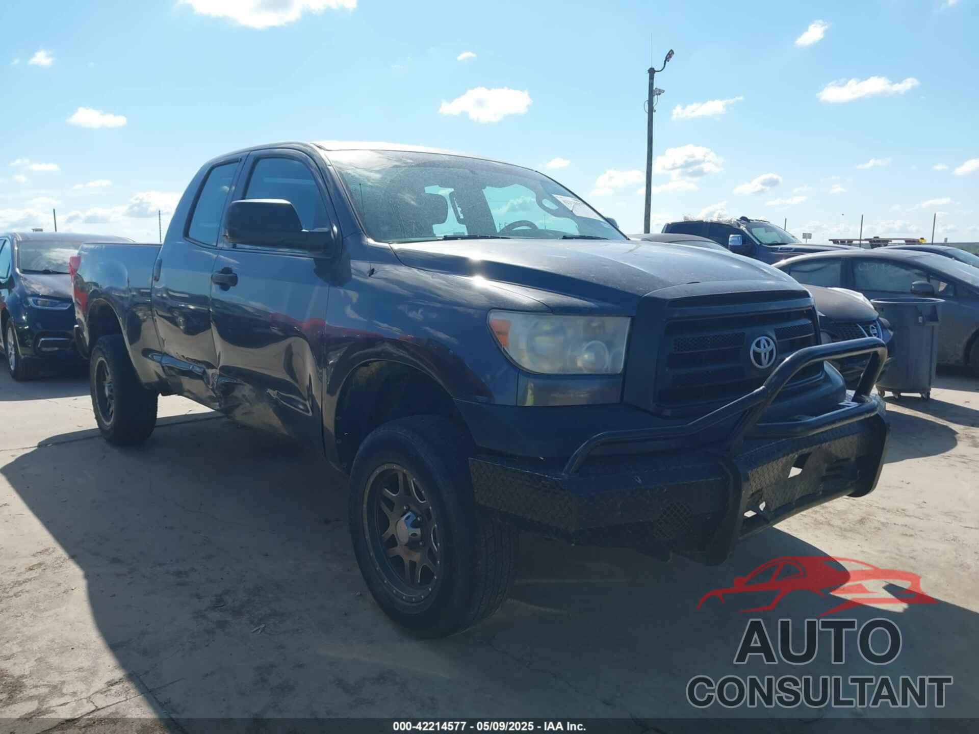 TOYOTA TUNDRA 2013 - 5TFRM5F12DX057483