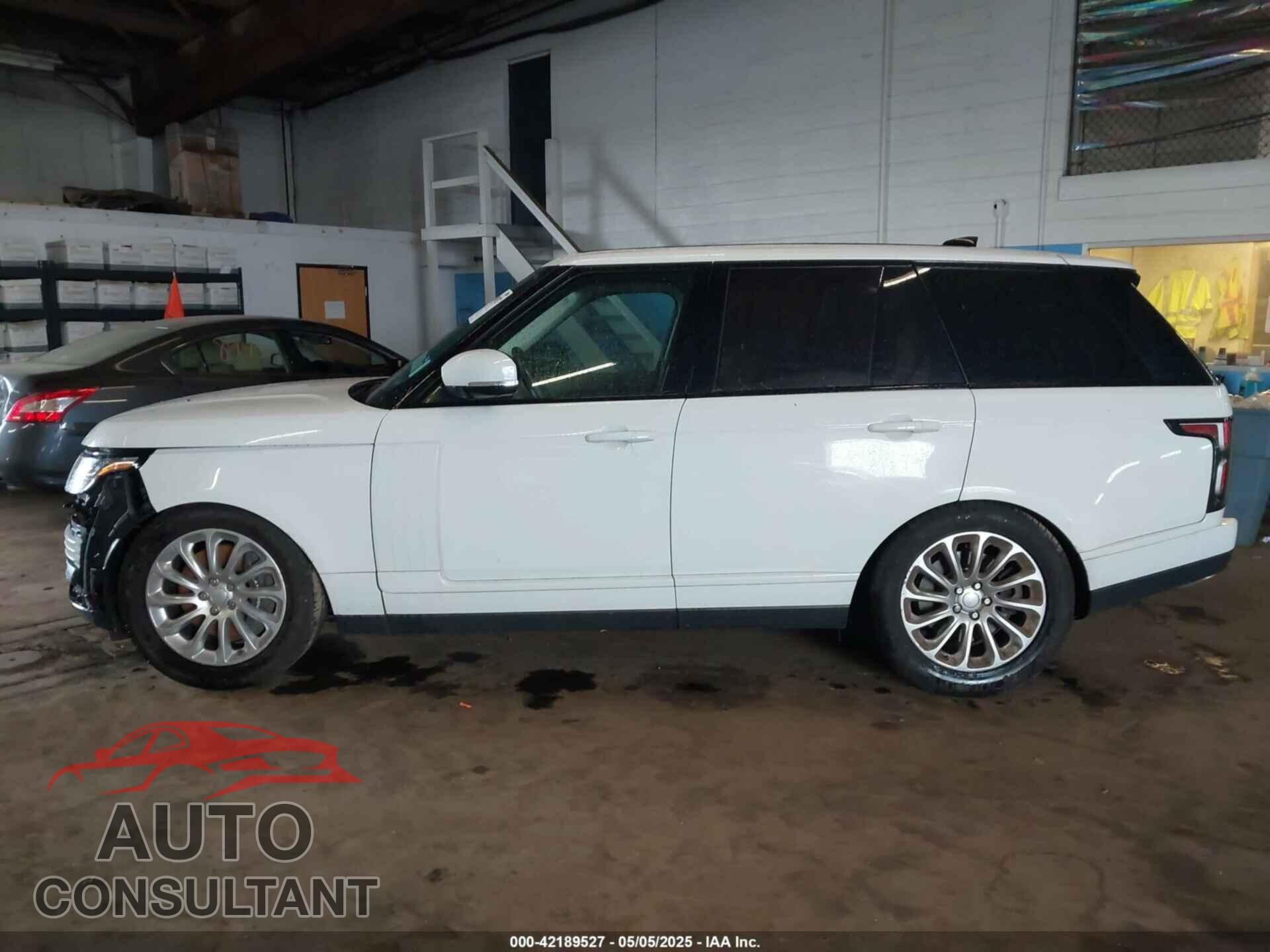 LAND ROVER RANGE ROVER 2018 - SALGS2SV9JA386550