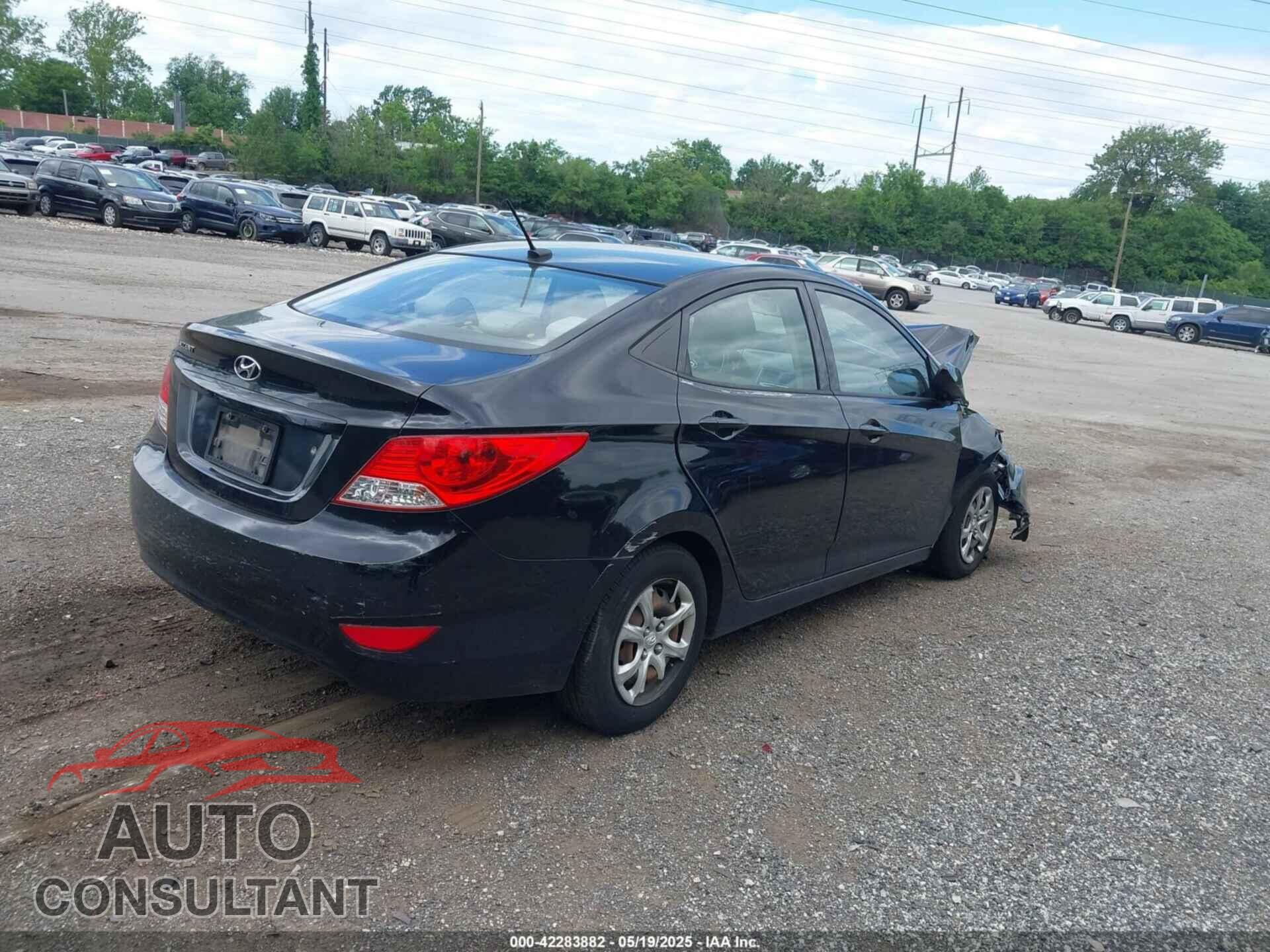 HYUNDAI ACCENT 2013 - KMHCT4AE5DU562802