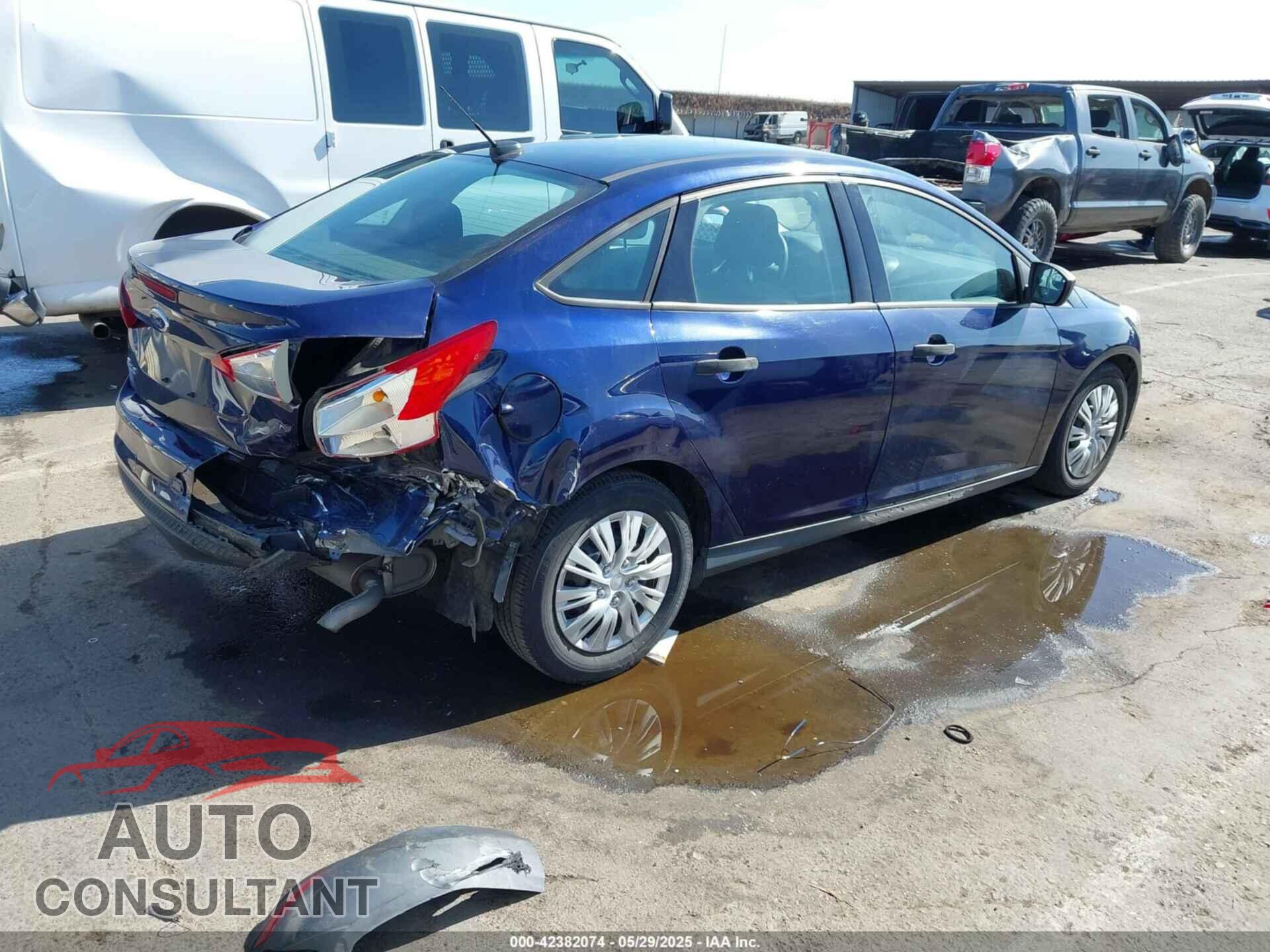 FORD FOCUS 2012 - 1FAHP3E25CL155405