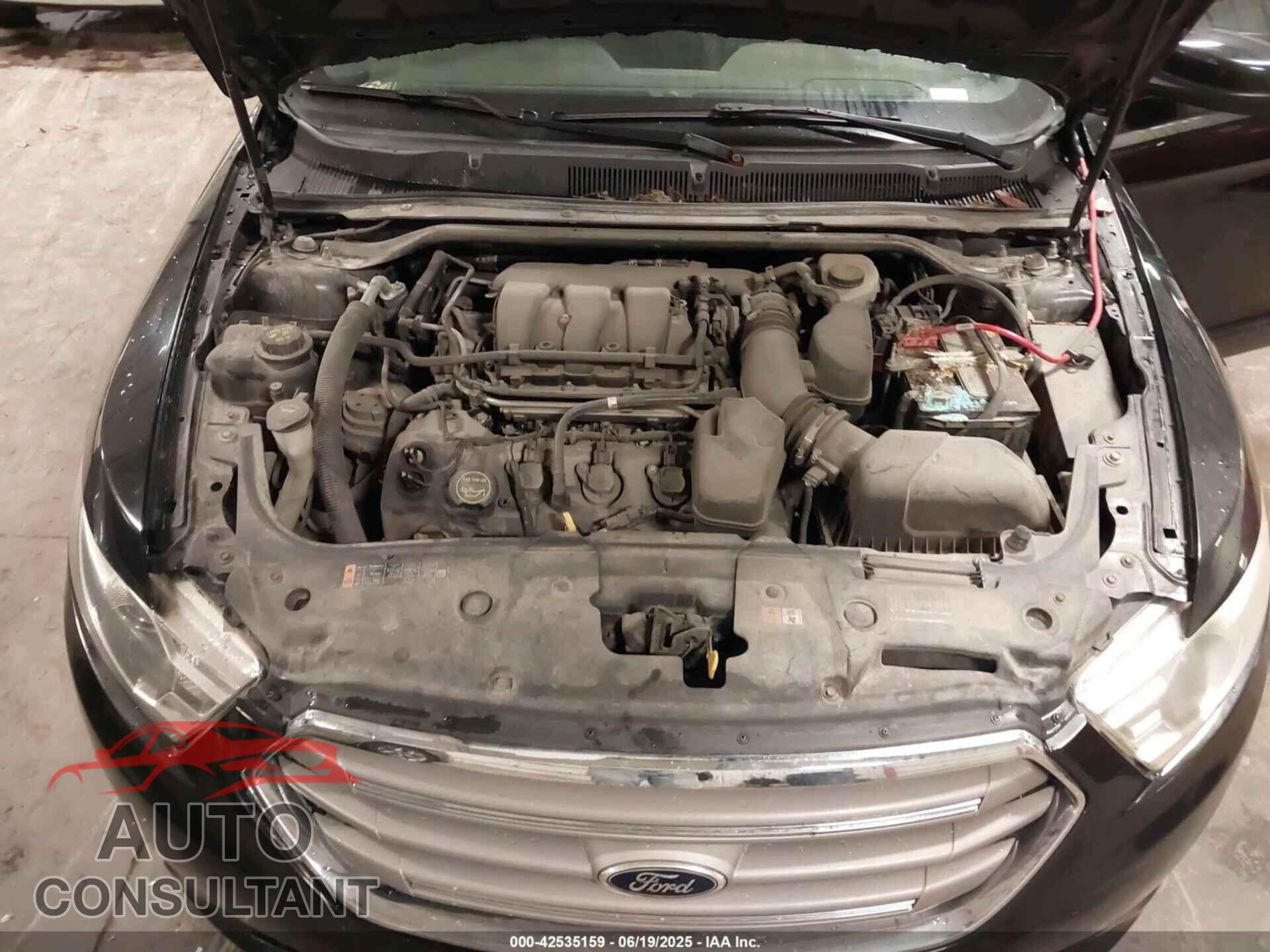 FORD TAURUS 2014 - 1FAHP2E85EG119367