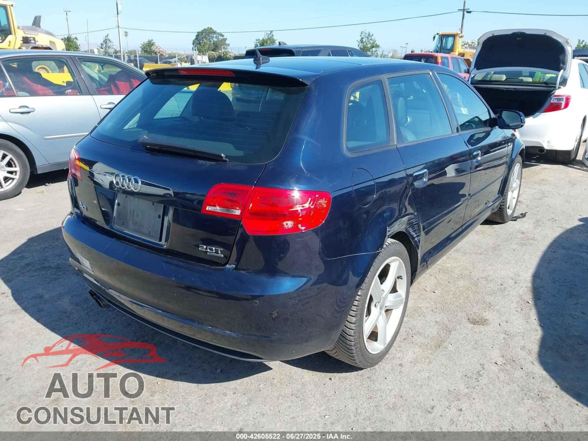 AUDI A3 2013 - WAUMFAFM1DA027768