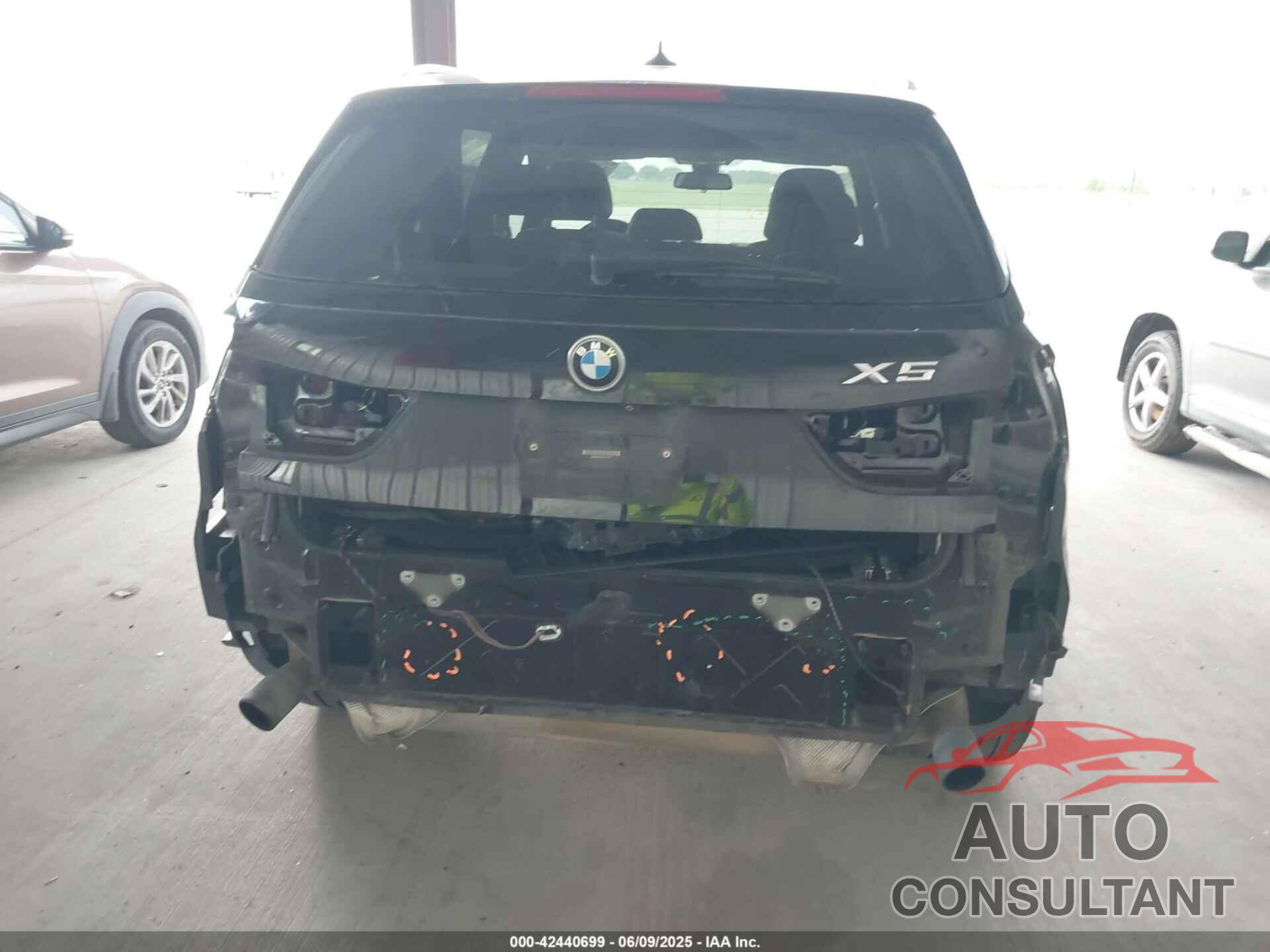 BMW X5 2015 - 5UXKR0C55F0P17877
