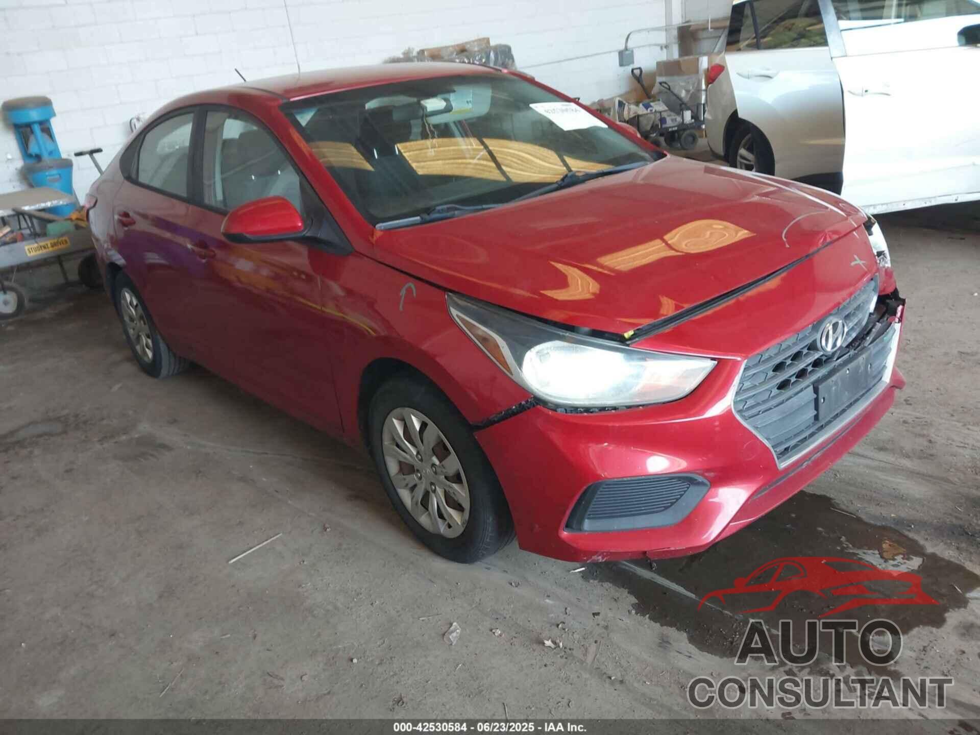 HYUNDAI ACCENT 2018 - 3KPC24A33JE022025