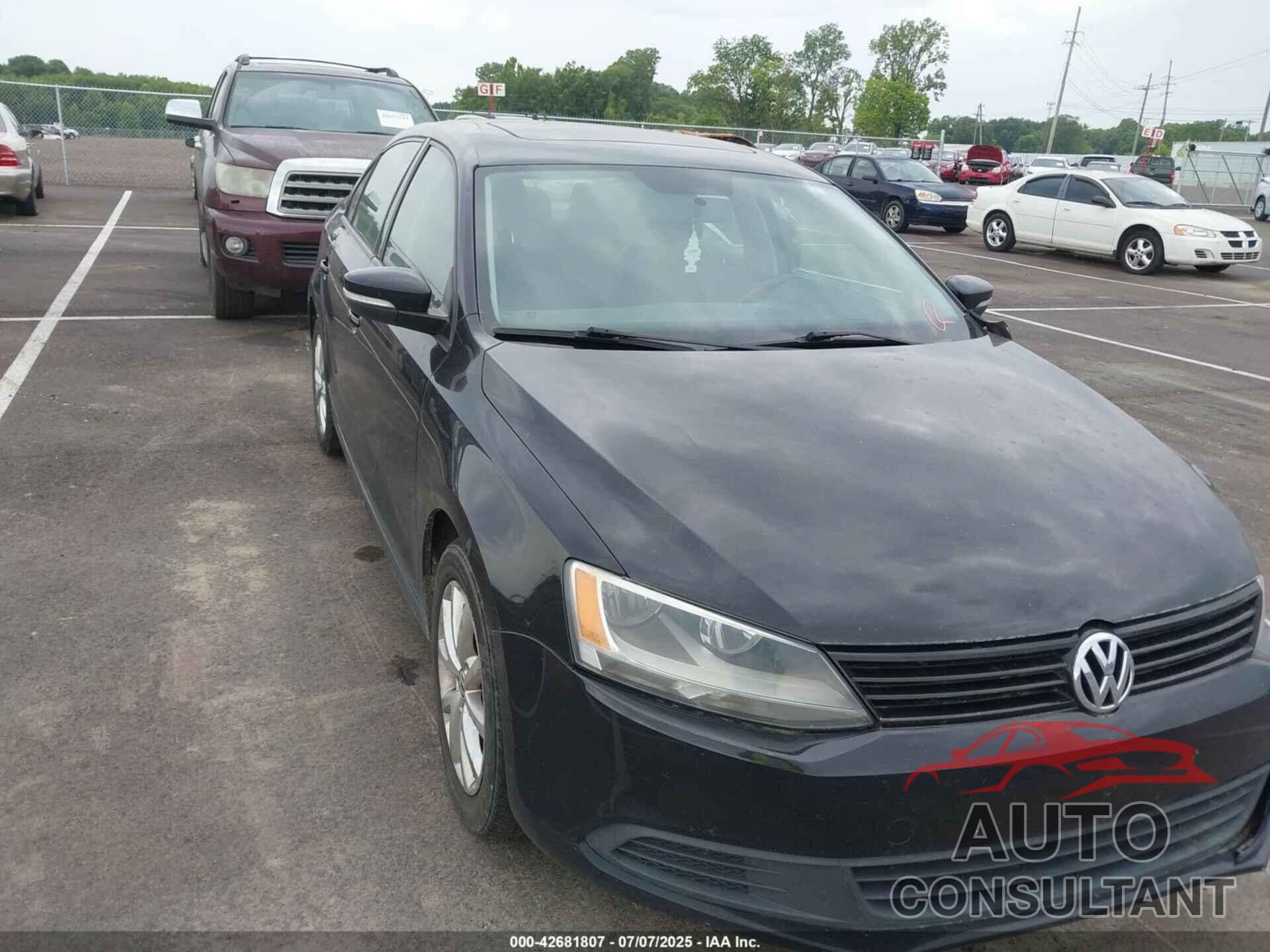 VOLKSWAGEN JETTA 2012 - 3VWDX7AJ4CM414622
