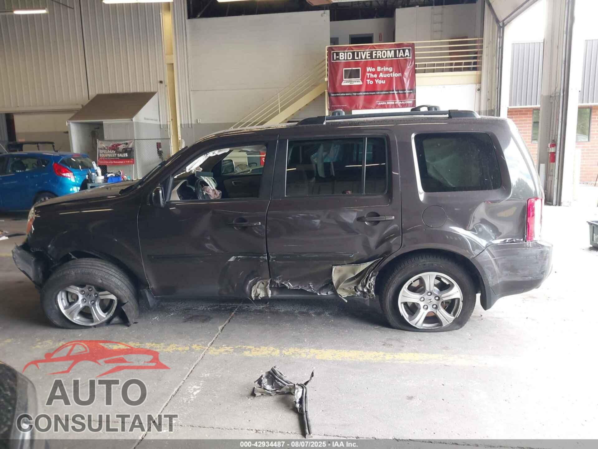 HONDA PILOT 2012 - 5FNYF4H78CB015474