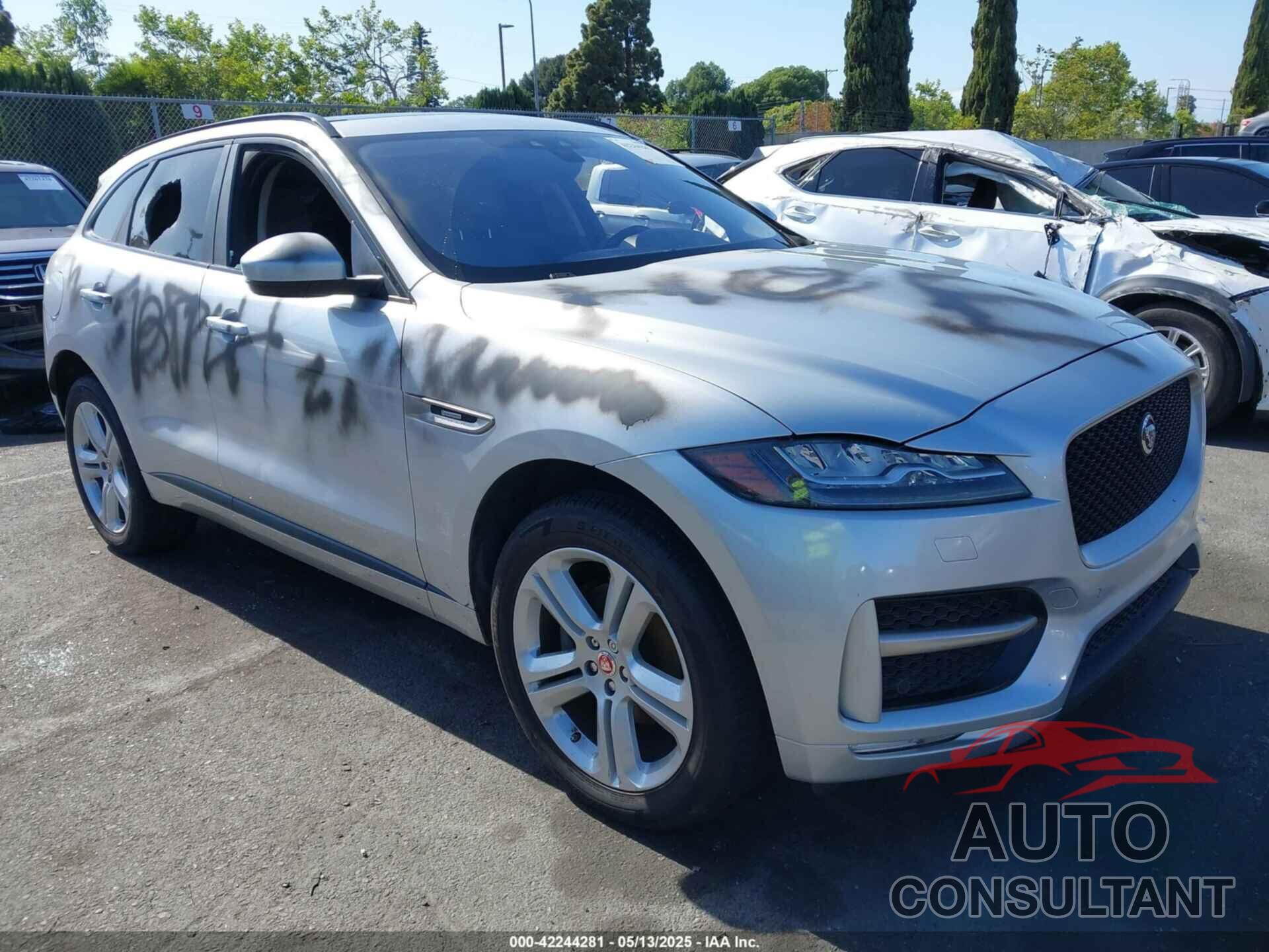 JAGUAR F-PACE 2018 - SADCL2FX8JA259260