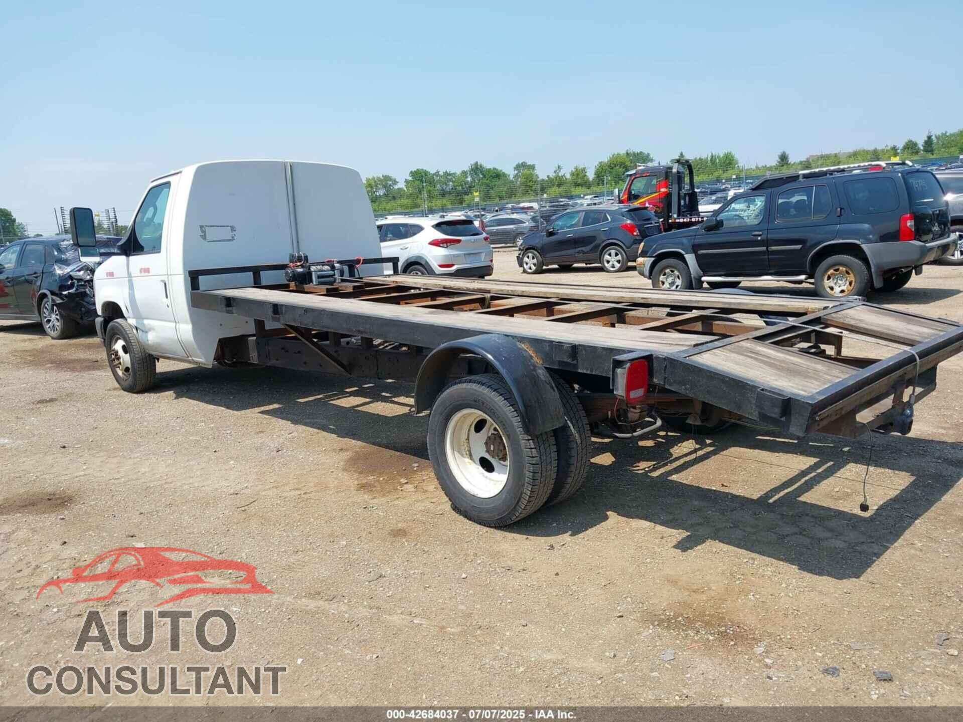 FORD E-450 CUTAWAY 2011 - 1FDXE4FS5BDB00005