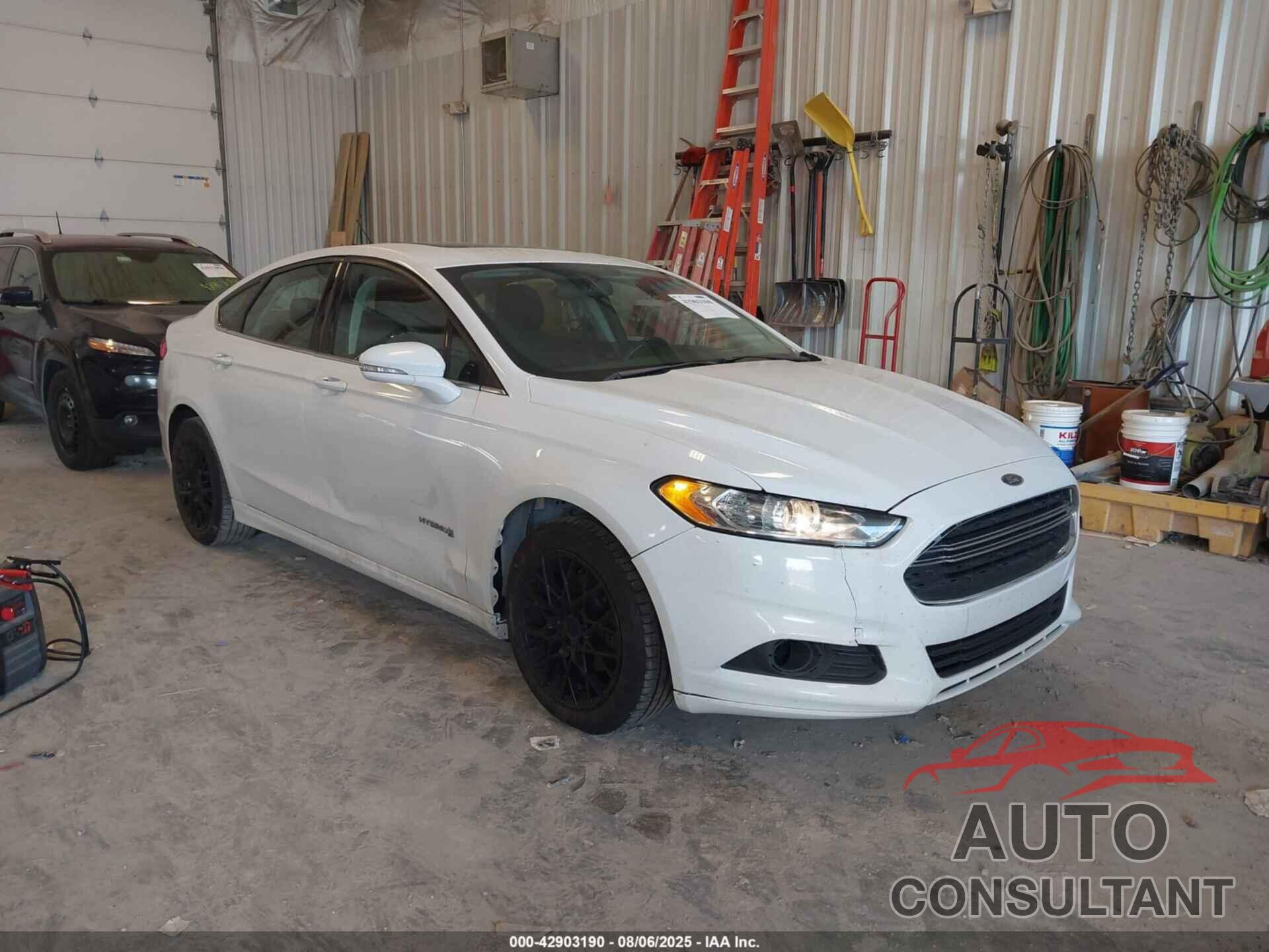 FORD FUSION HYBRID 2016 - 3FA6P0LU1GR192503