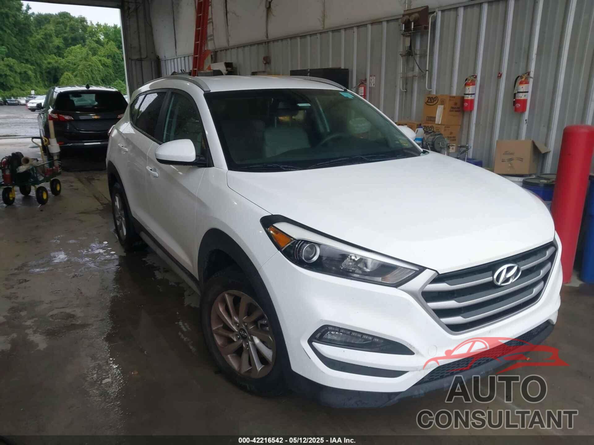 HYUNDAI TUCSON 2018 - KM8J33A4XJU655657