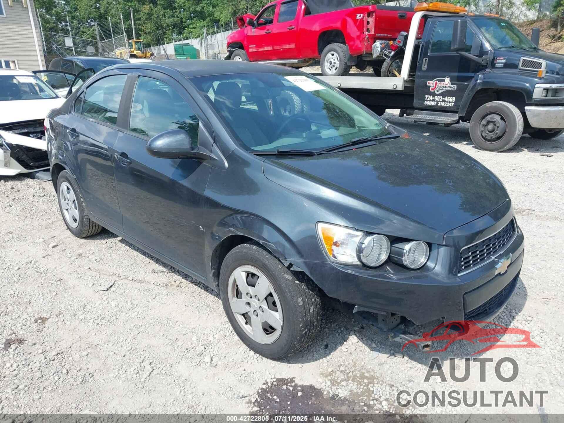 CHEVROLET SONIC 2014 - 1G1JA5SG4E4220579