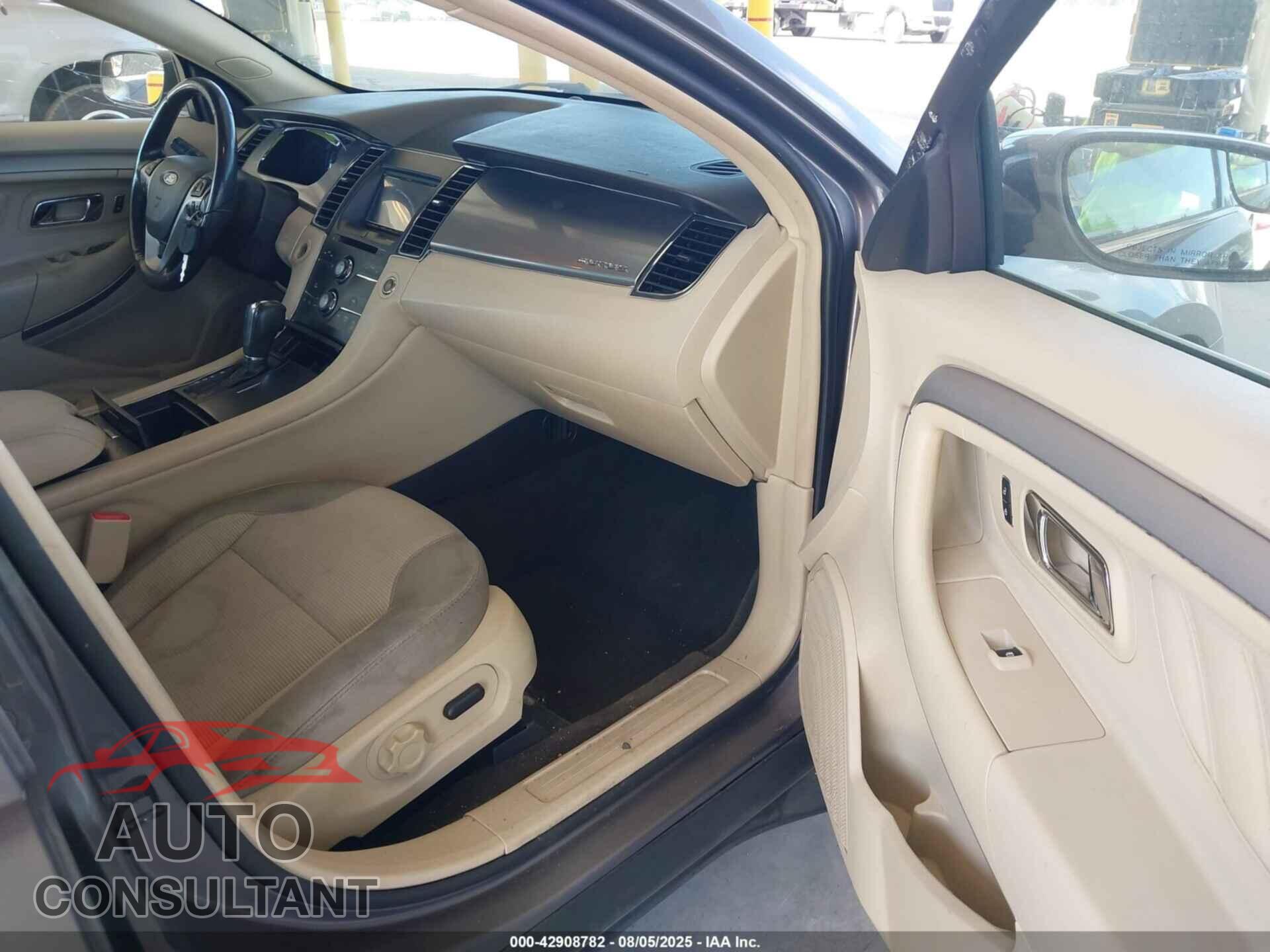 FORD TAURUS 2013 - 1FAHP2E82DG191903