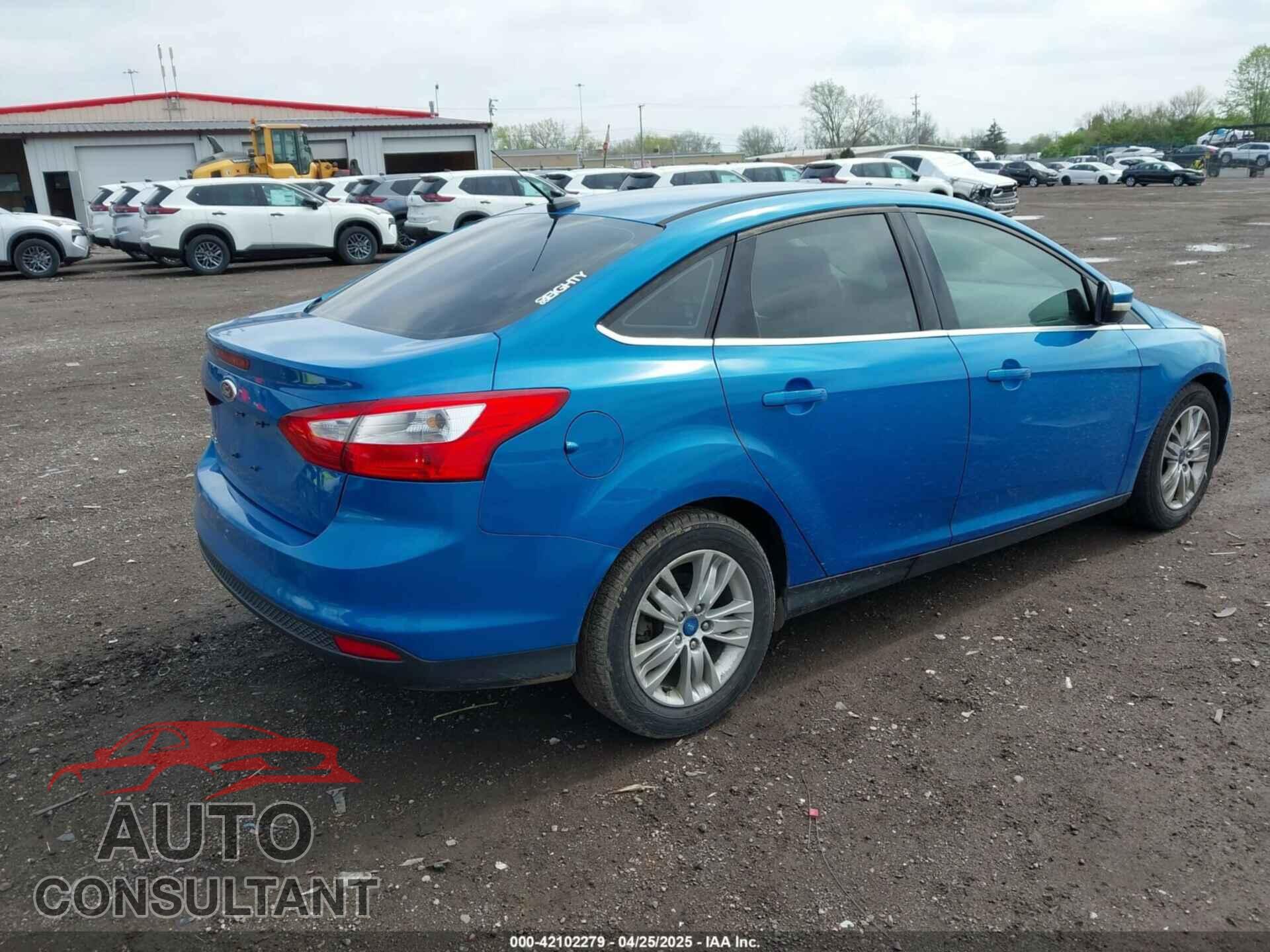 FORD FOCUS 2012 - 1FAHP3H2XCL162636