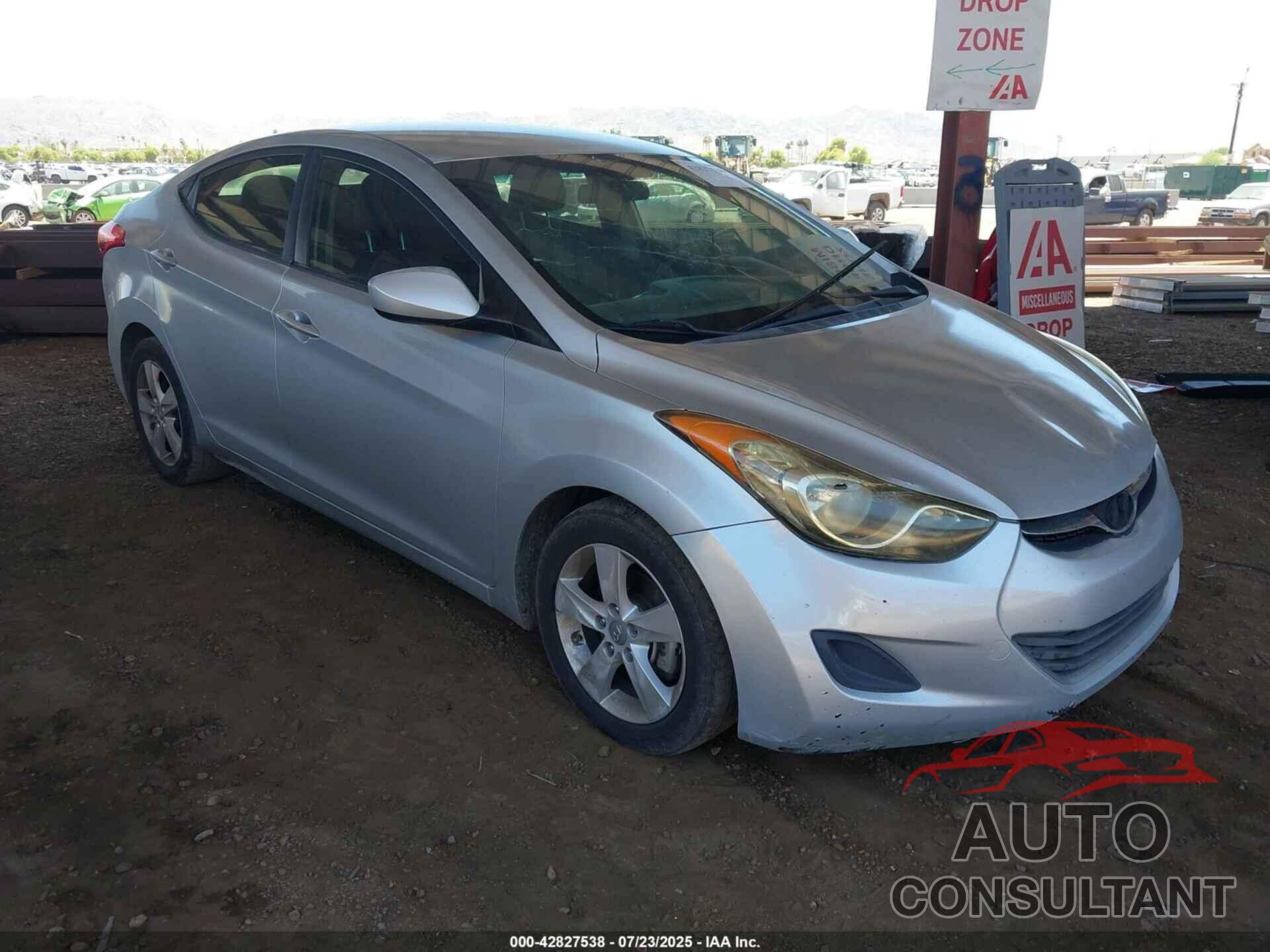 HYUNDAI ELANTRA 2013 - 5NPDH4AE6DH329659