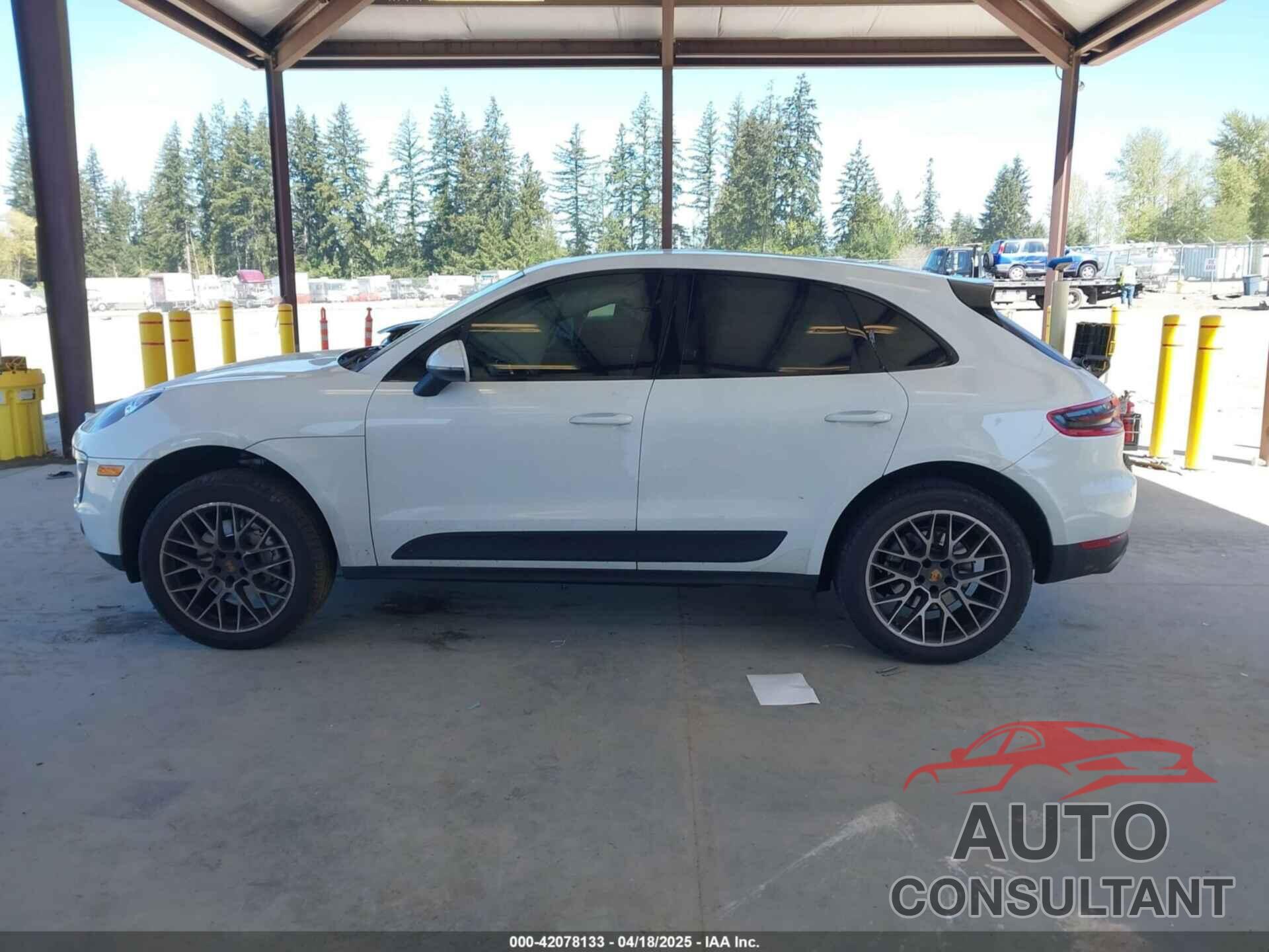 PORSCHE MACAN 2016 - WP1AB2A52GLB53197