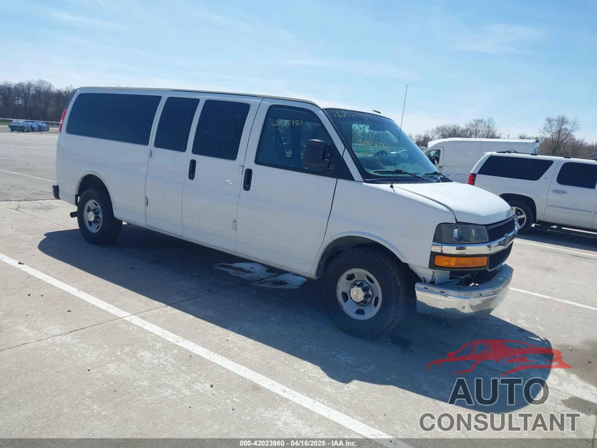 CHEVROLET EXPRESS 3500 2015 - 1GAZG1FGXF1186123