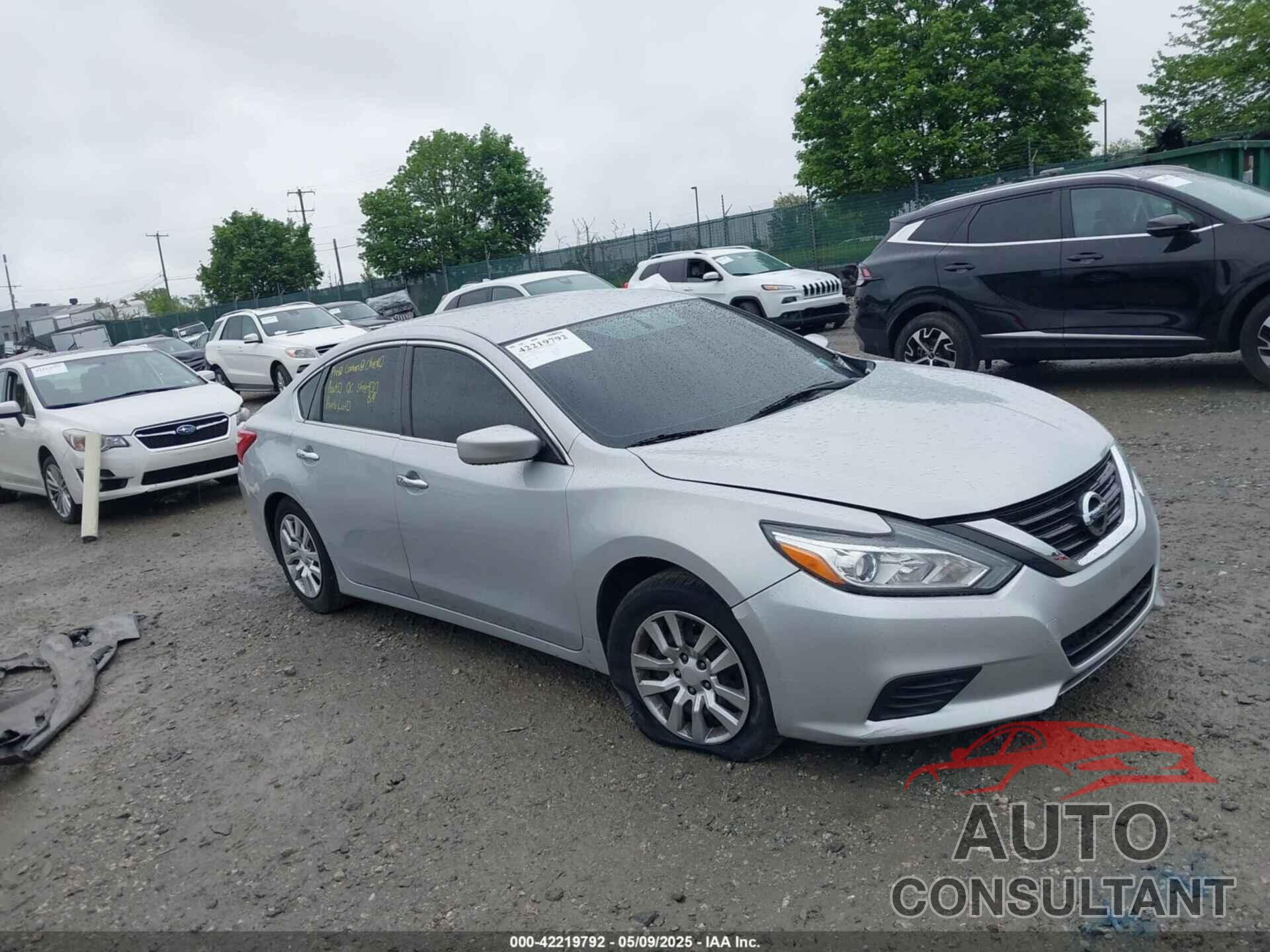 NISSAN ALTIMA 2017 - 1N4AL3APXHN365430