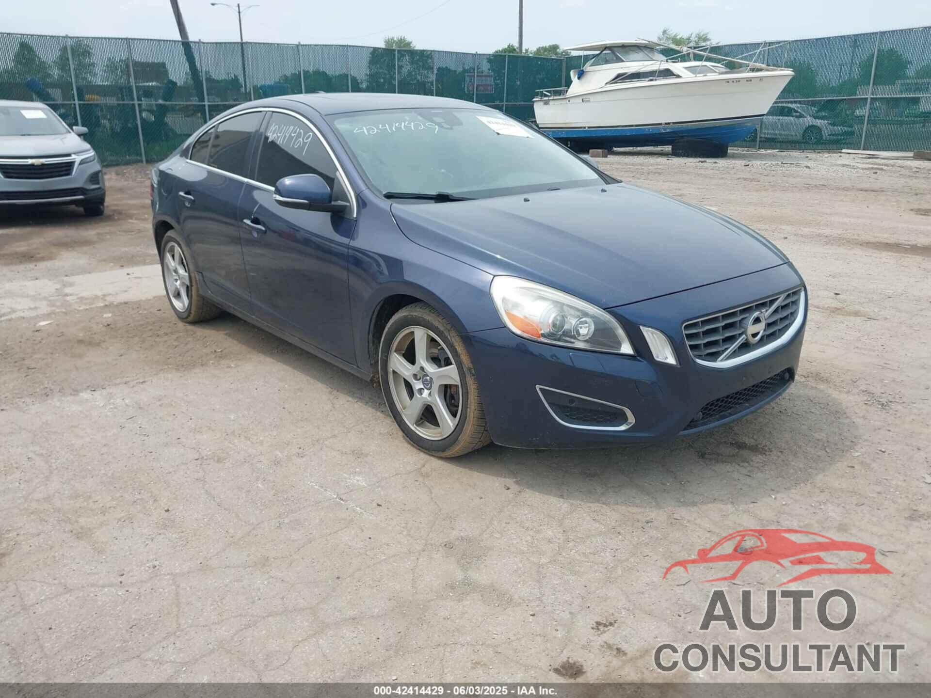 VOLVO S60 2013 - YV1612FHXD2173223