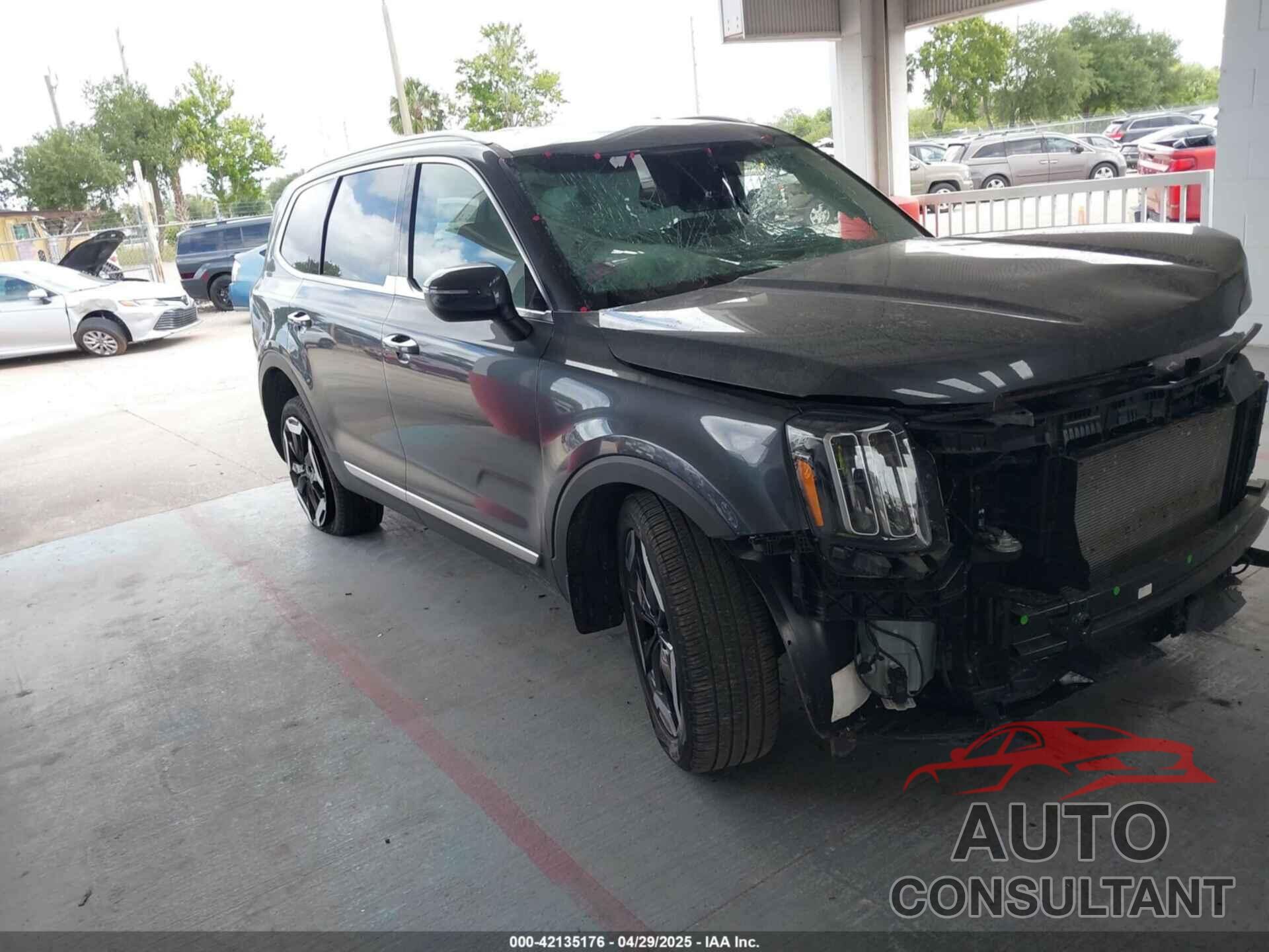 KIA TELLURIDE 2023 - 5XYP6DGC7PG405488