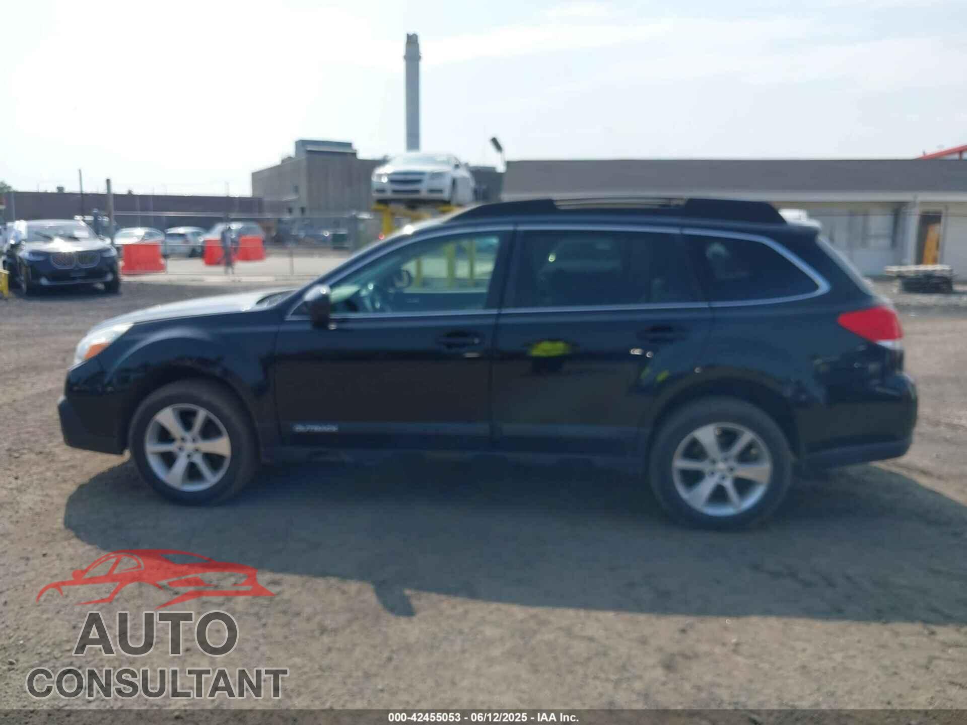 SUBARU OUTBACK 2013 - 4S4BRBLC2D3225472