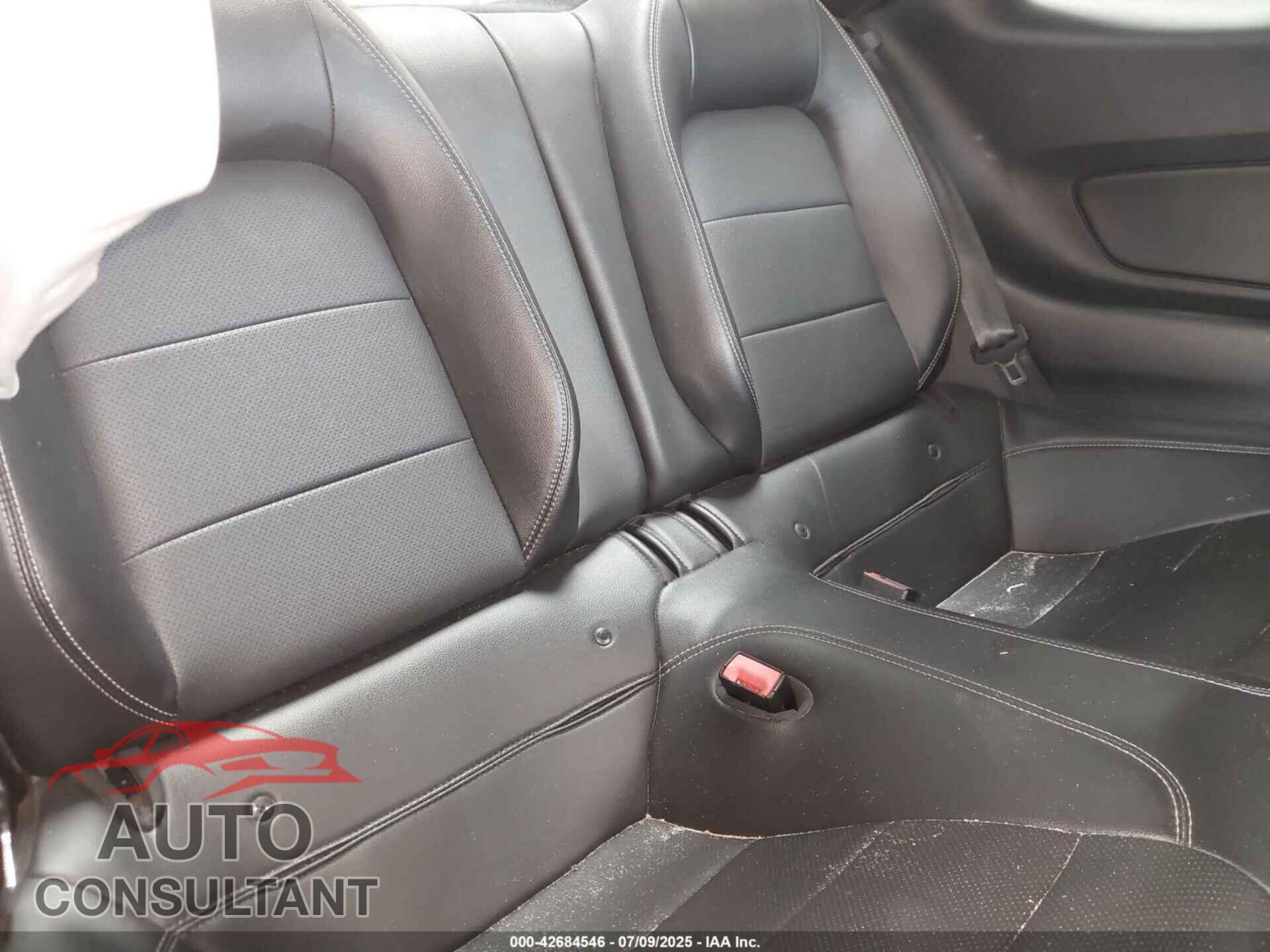 FORD MUSTANG 2018 - 1FA6P8TH9J5115583